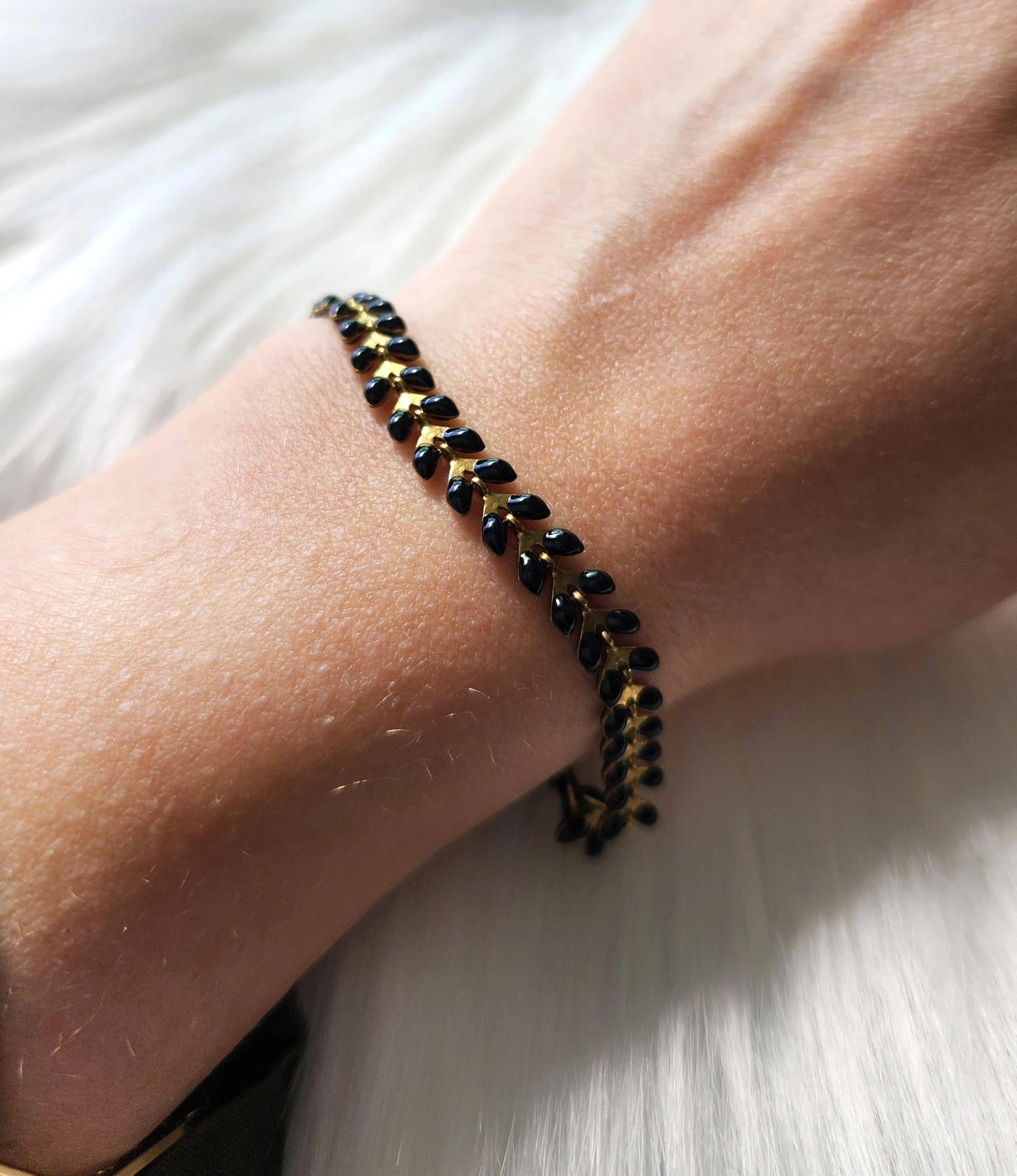 Black Enamel Arrow Chain Bracelet