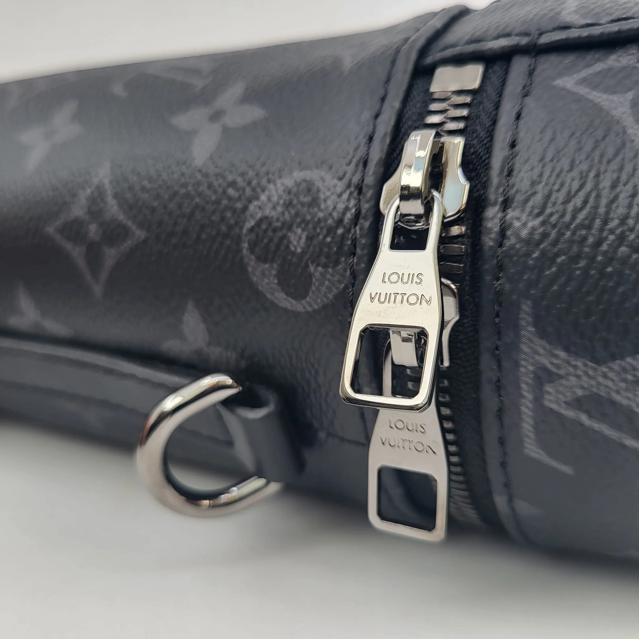 Bottle Holder Monogram Eclipse