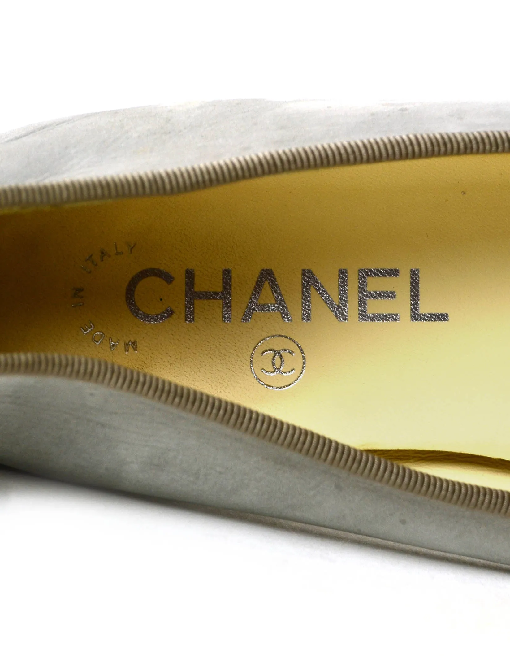 Chanel Grey/Black Suede Cap Toe CC Ballet Flats sz 39.5
