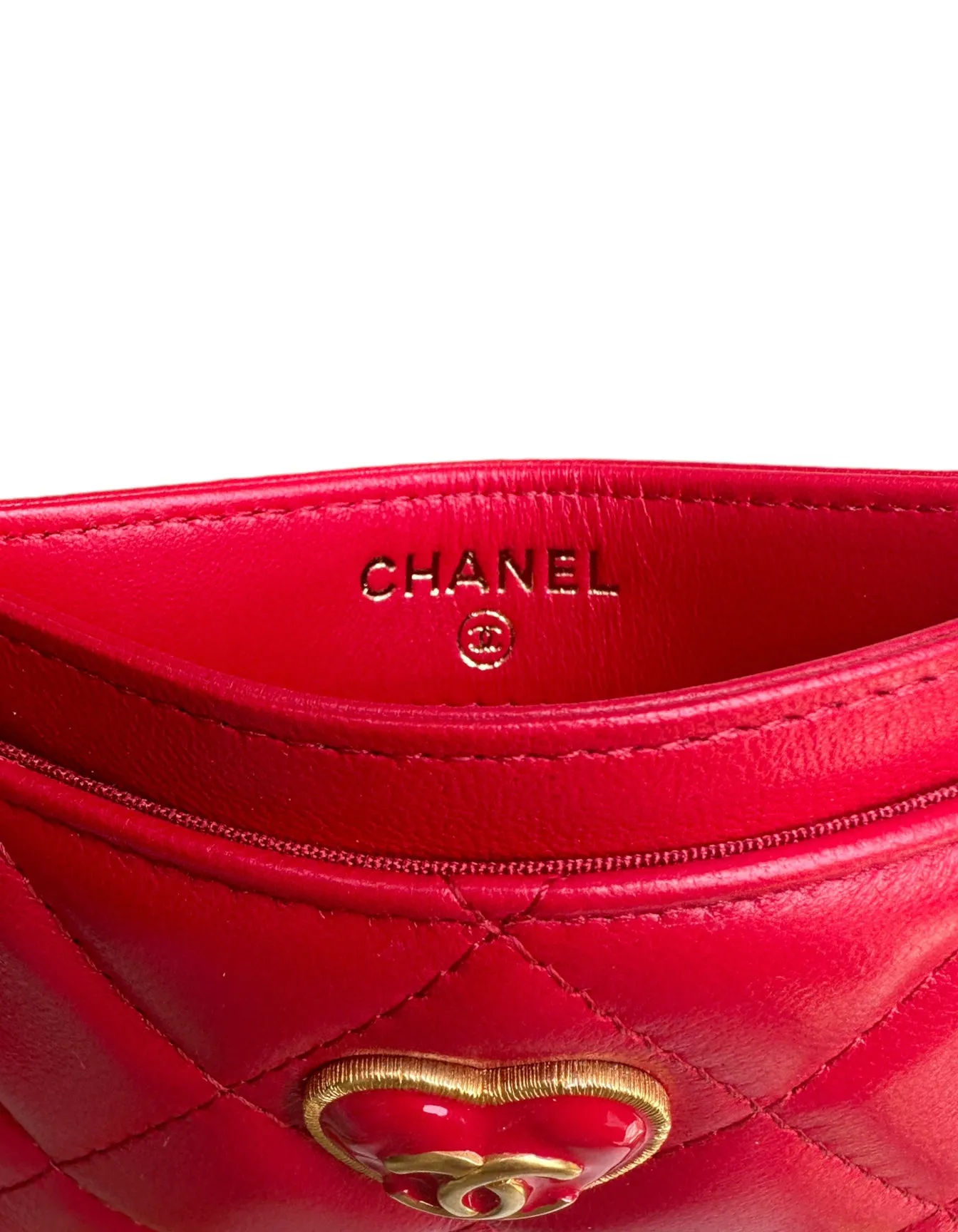 Chanel NEW 2023 Red Lambskin Quilted Resin CC Heart Card Holder
