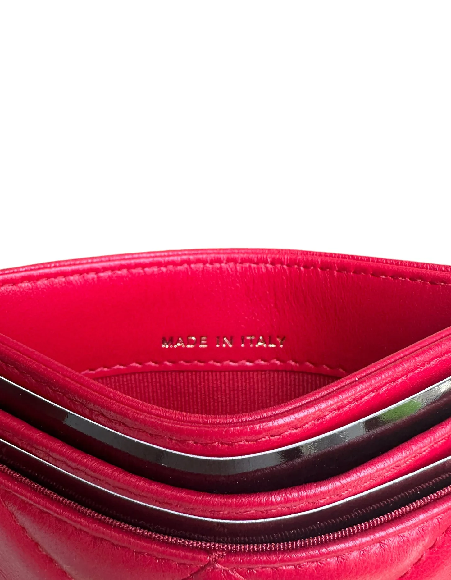 Chanel NEW 2023 Red Lambskin Quilted Resin CC Heart Card Holder