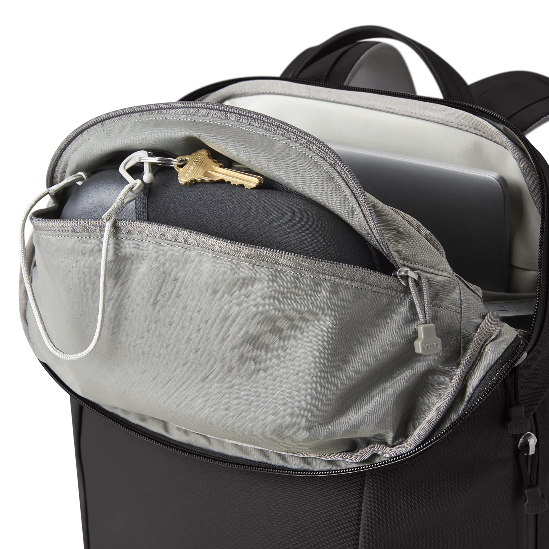 Crossroads 22L Backpack