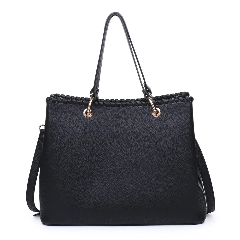 Daphne Satchel