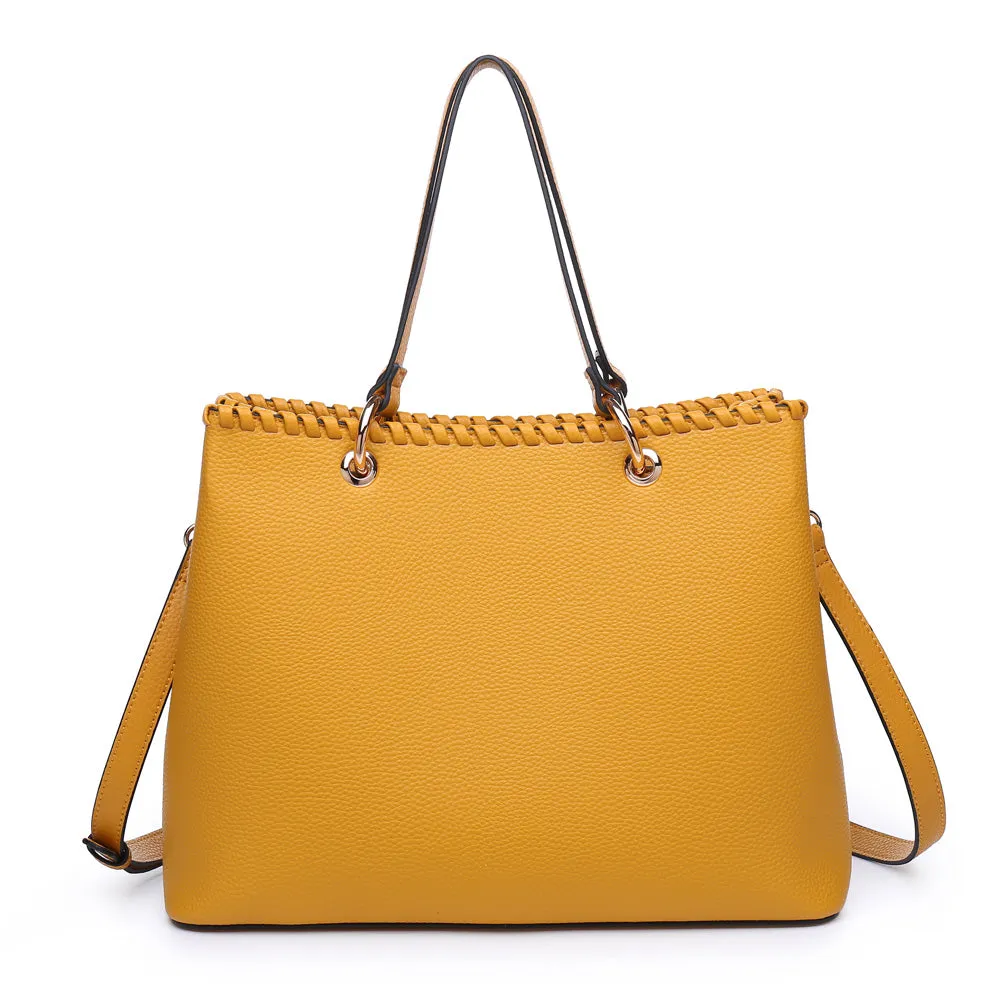 Daphne Satchel