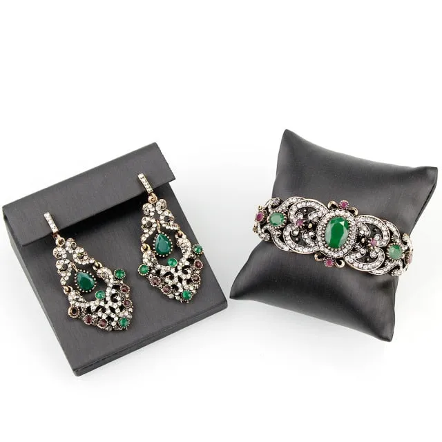 Earring Set with Bracelet