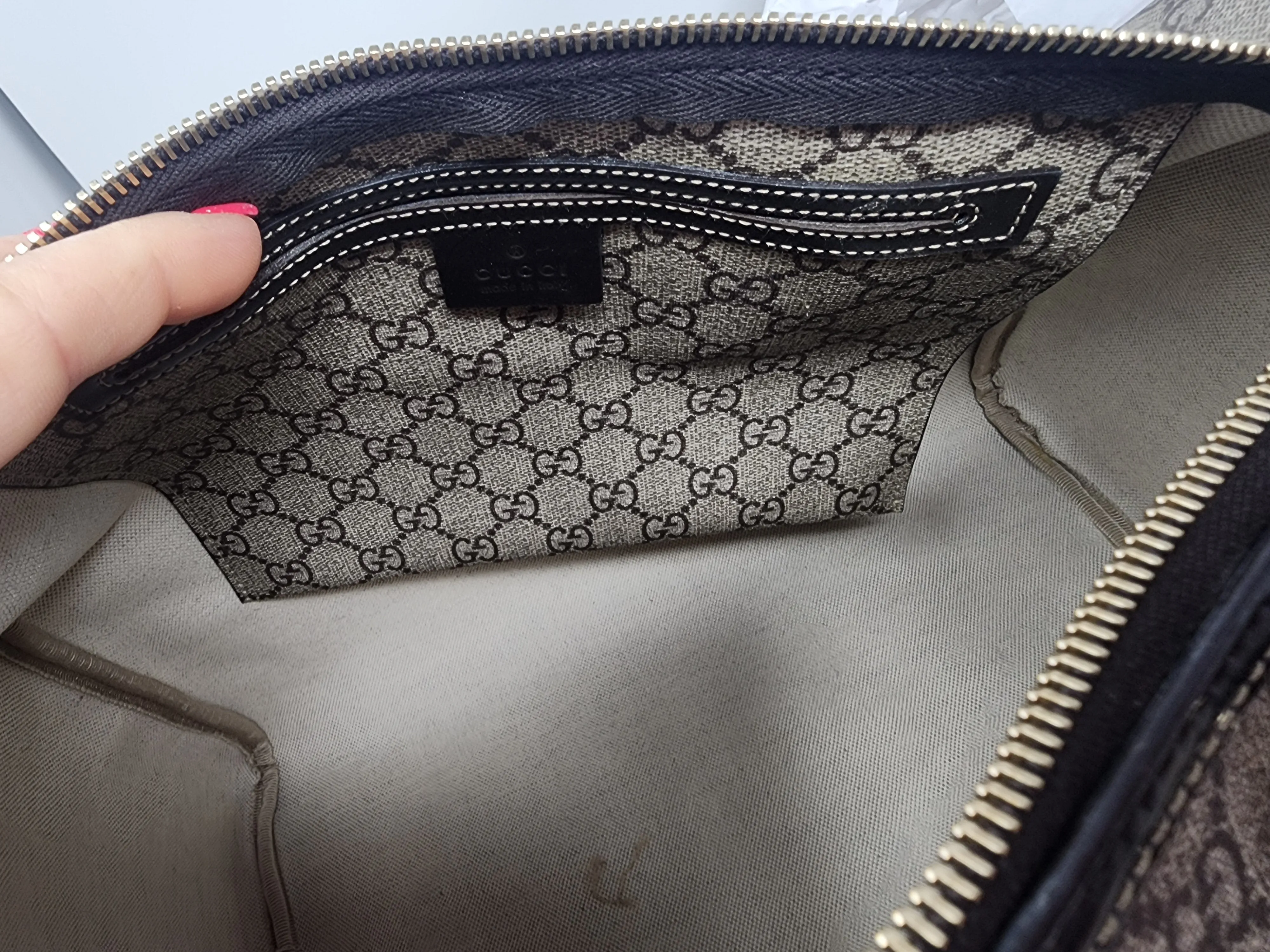 Gucci GG Plus Monogram Tattoo Heart Medium Joy Boston Dark Brown