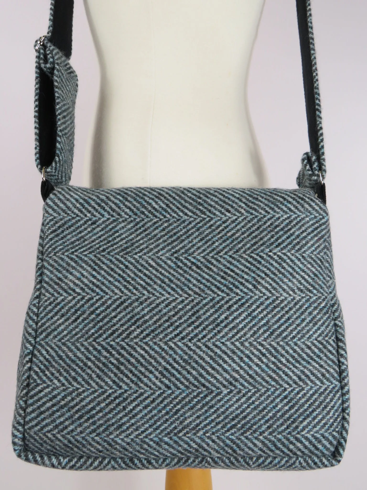 Handmade 100% Wool Bag