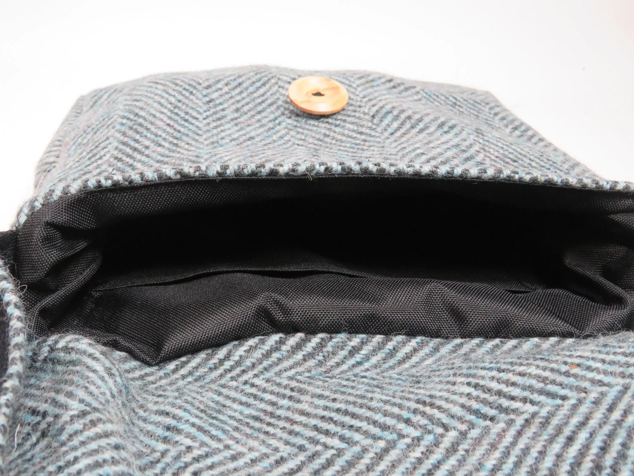 Handmade 100% Wool Bag