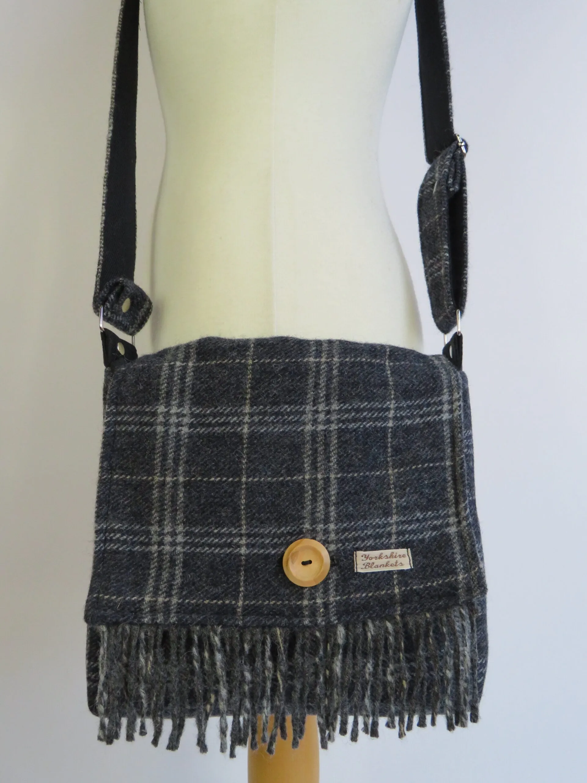 Handmade 100% Wool Bag