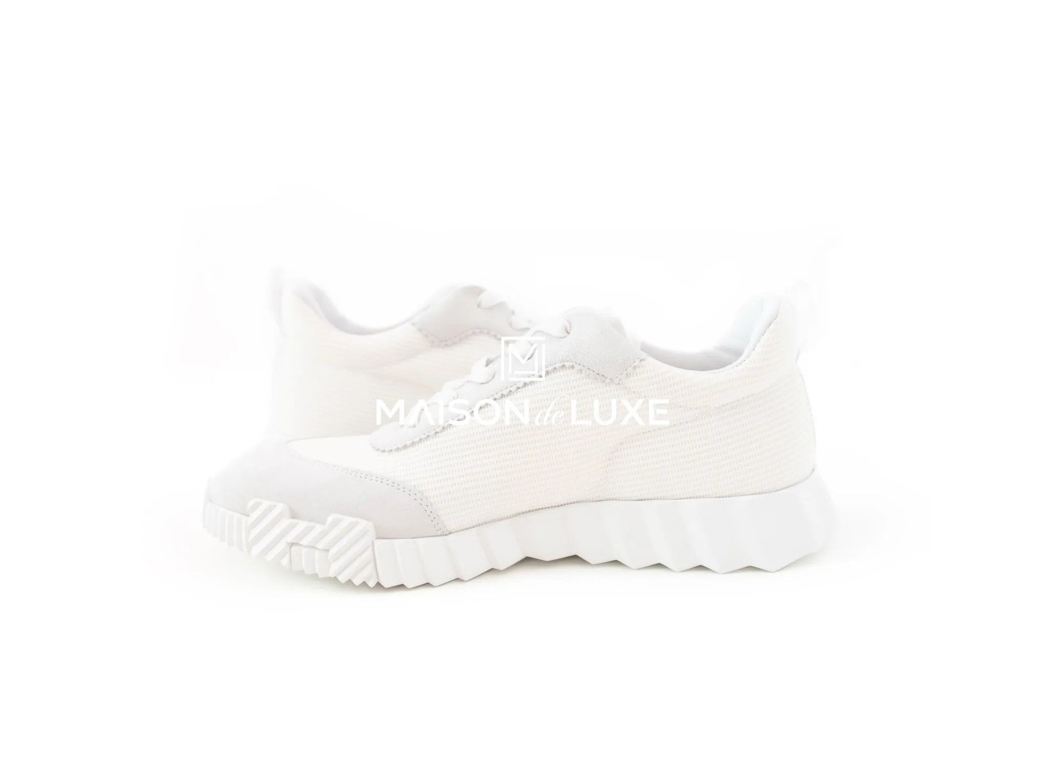 Hermes Men's White Bouncing 42 Sneaker