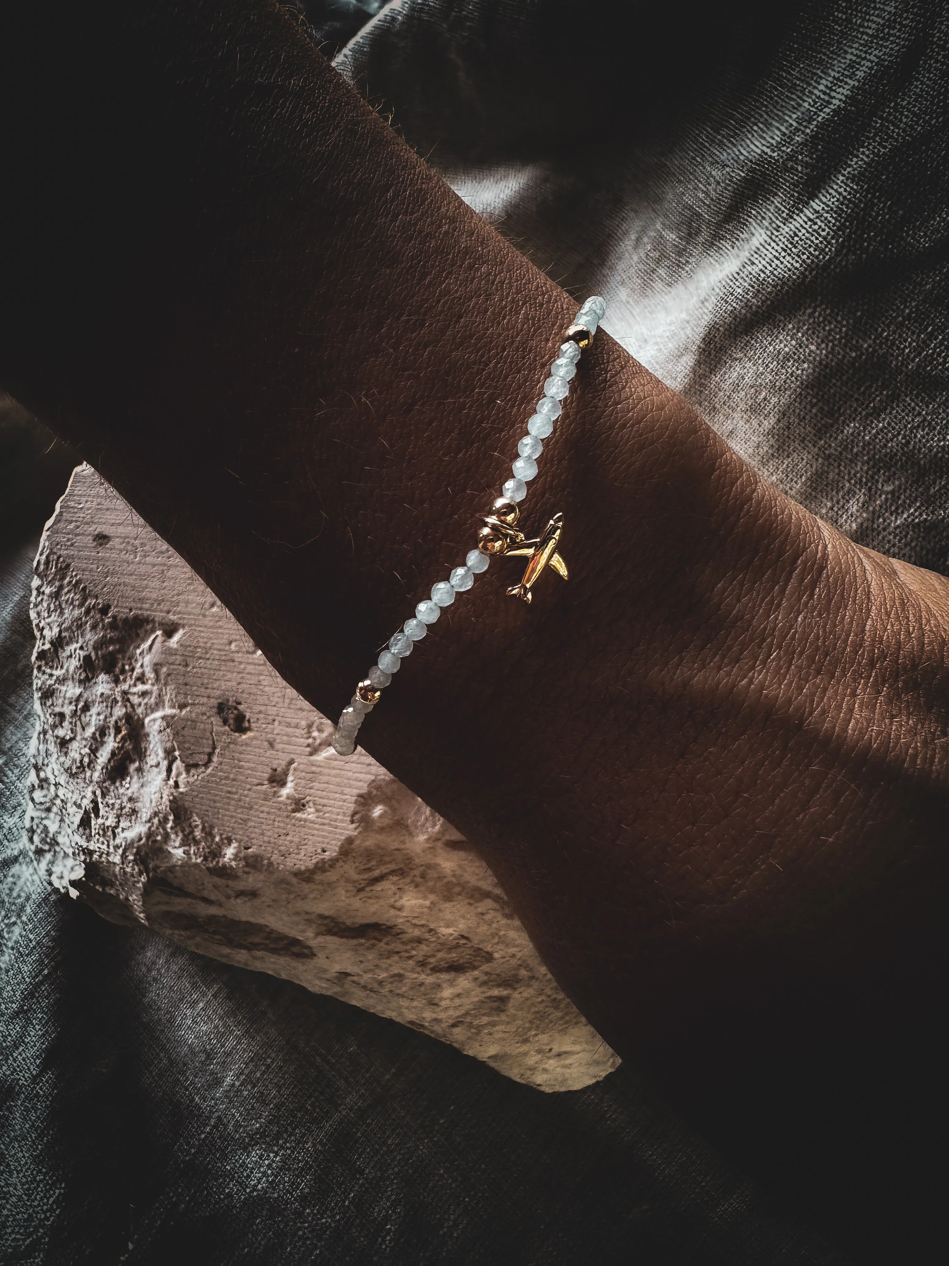 Jetsetter Gold Bracelet