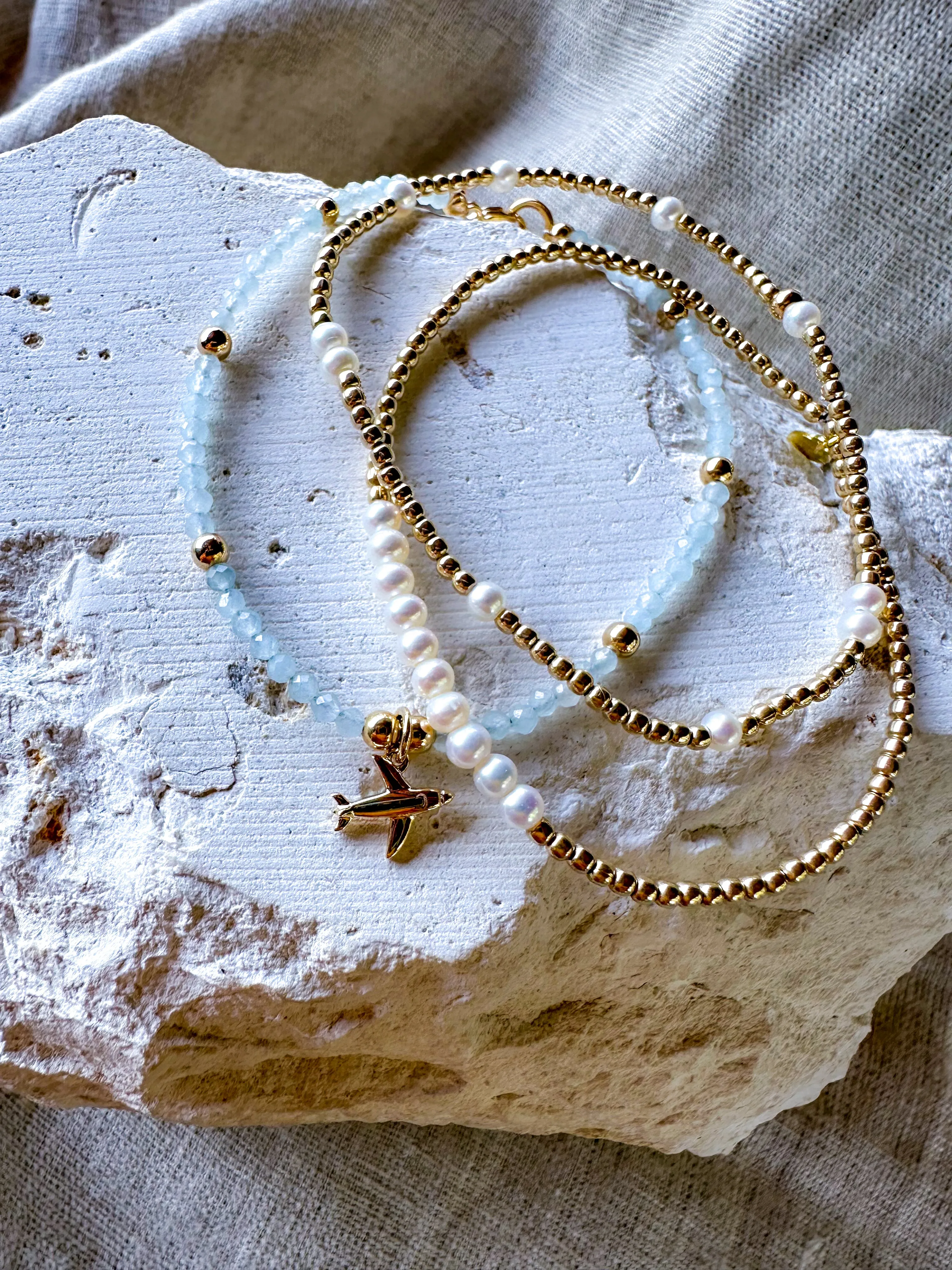 Jetsetter Gold Bracelet