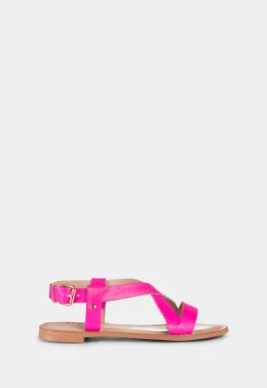 Laura - Patent Pink