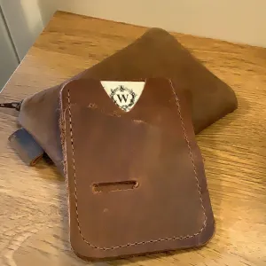 Leather Wallets & Key Rings