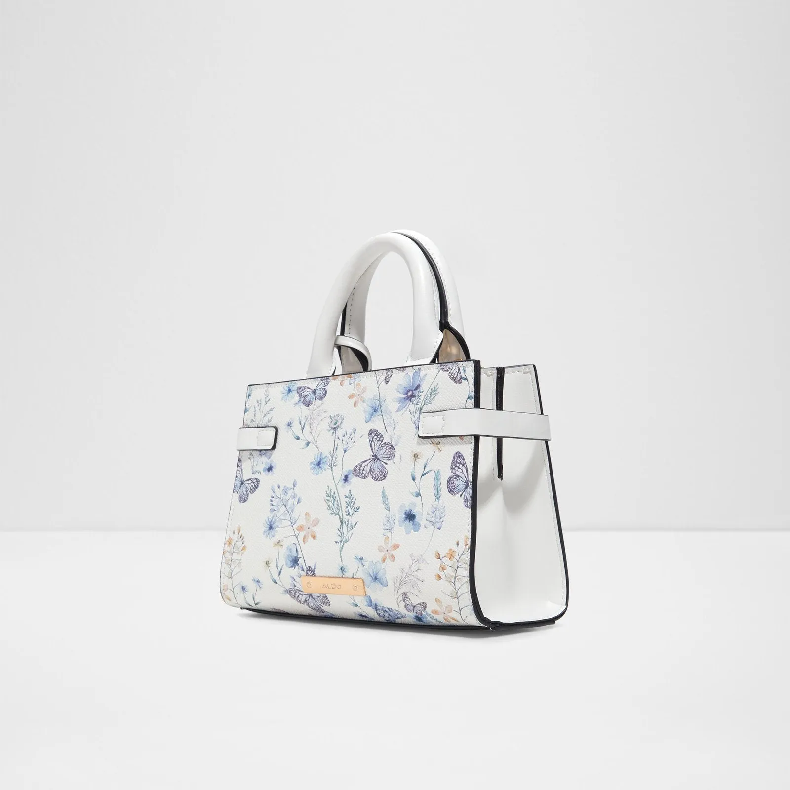 Lisbon / Satchel