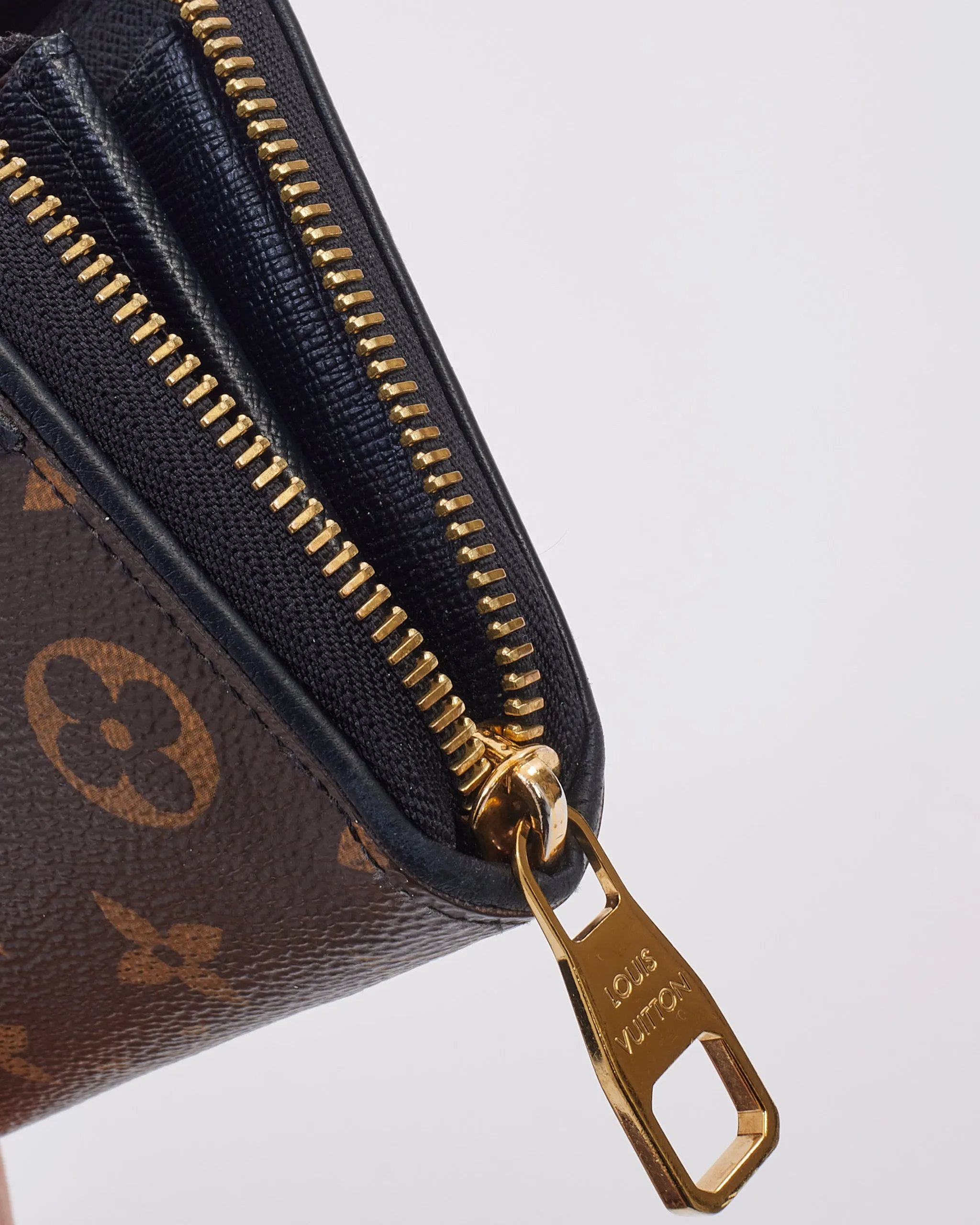 Louis Vuitton Black Monogram Canvas Retiro Zippy Wallet