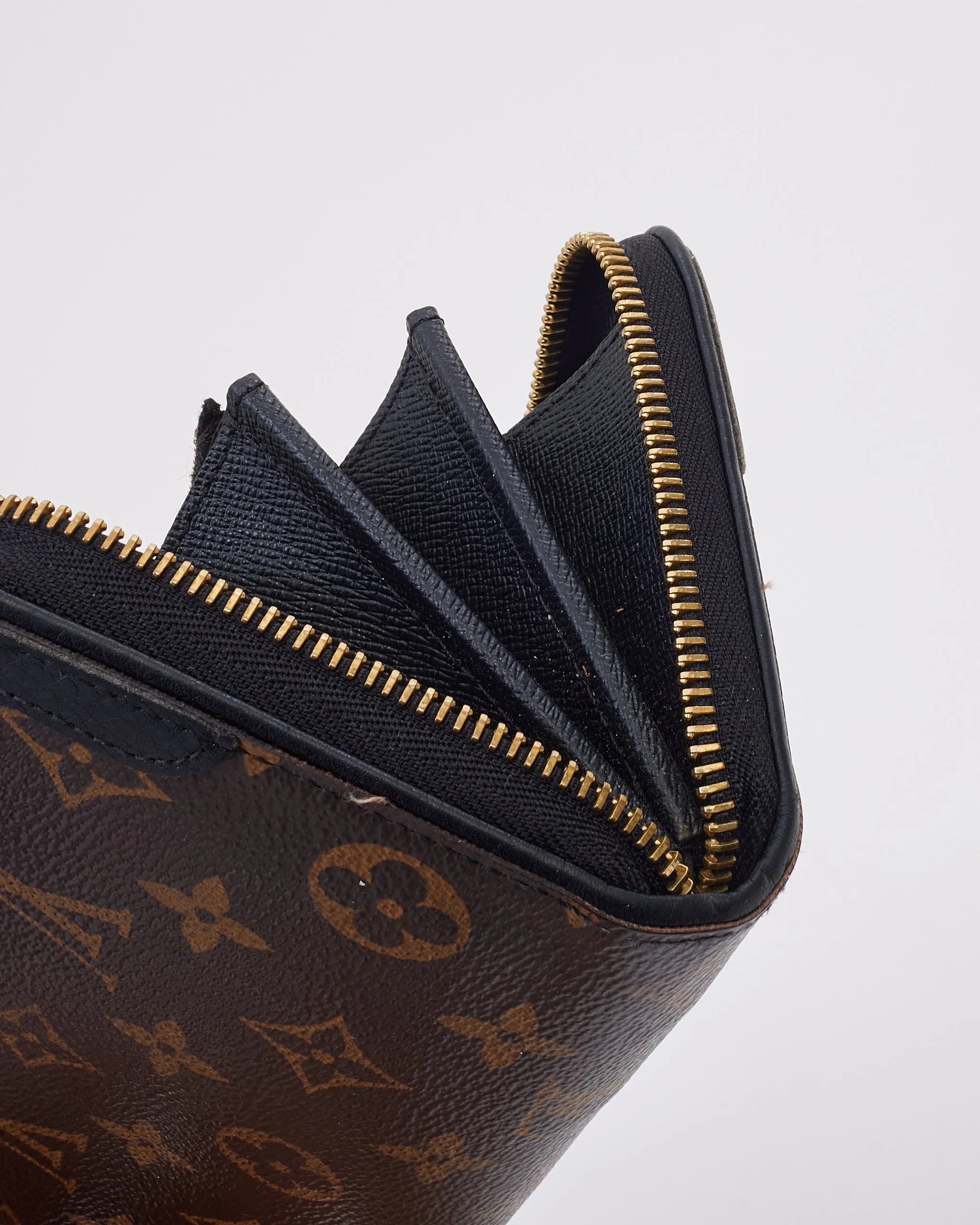 Louis Vuitton Black Monogram Canvas Retiro Zippy Wallet