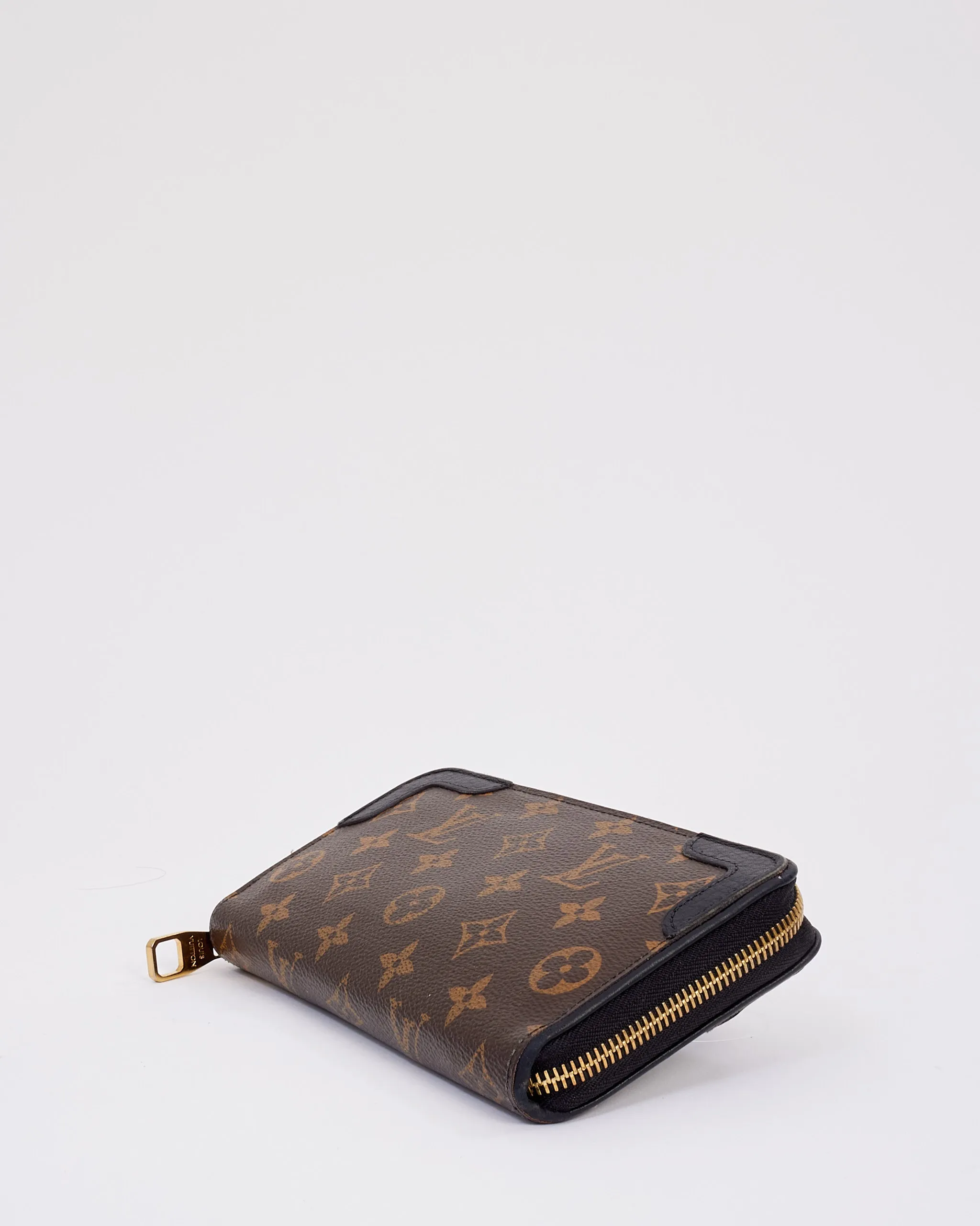 Louis Vuitton Black Monogram Canvas Retiro Zippy Wallet