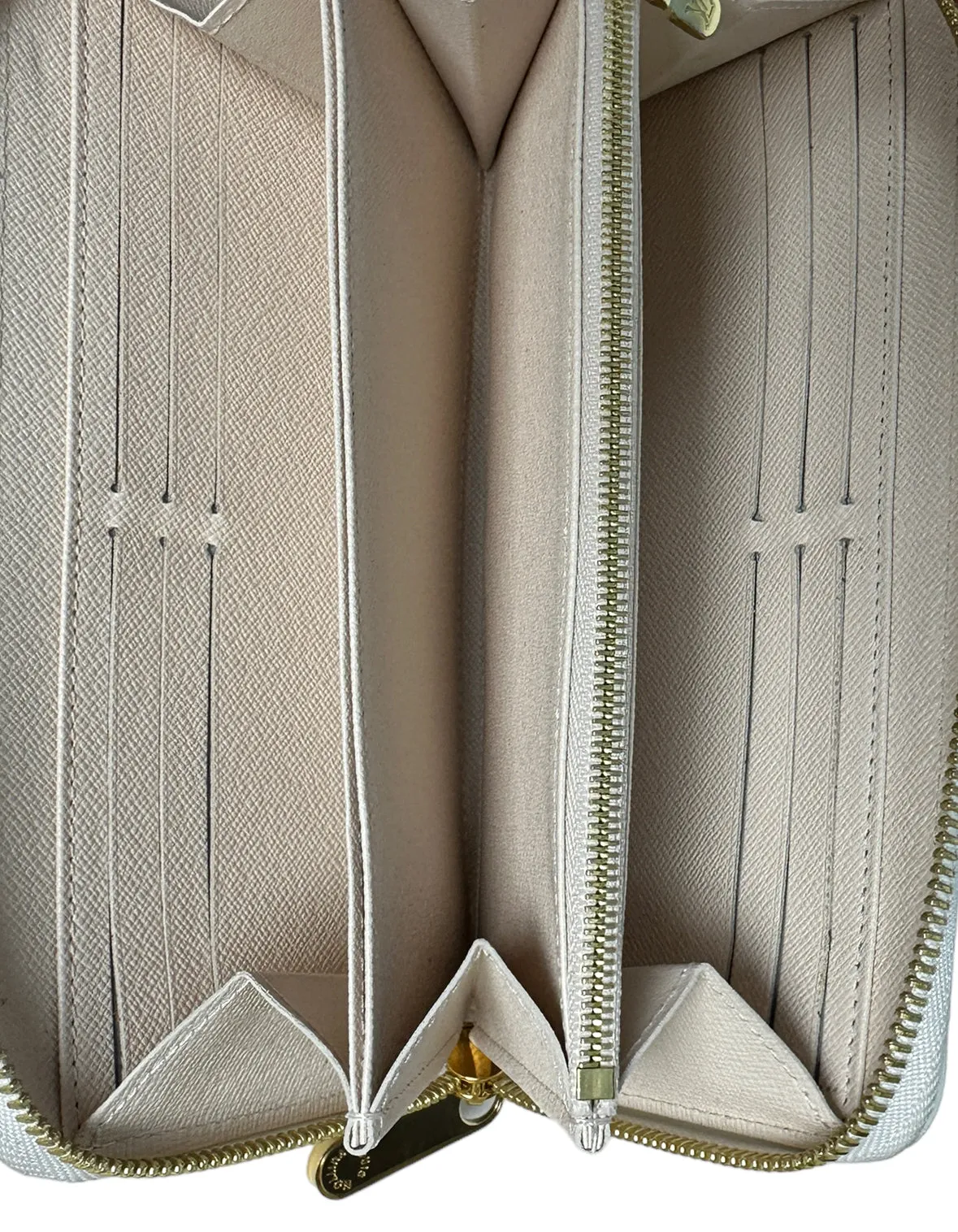 Louis Vuitton Brume Monogram Giant By The Pool Zippy Wallet