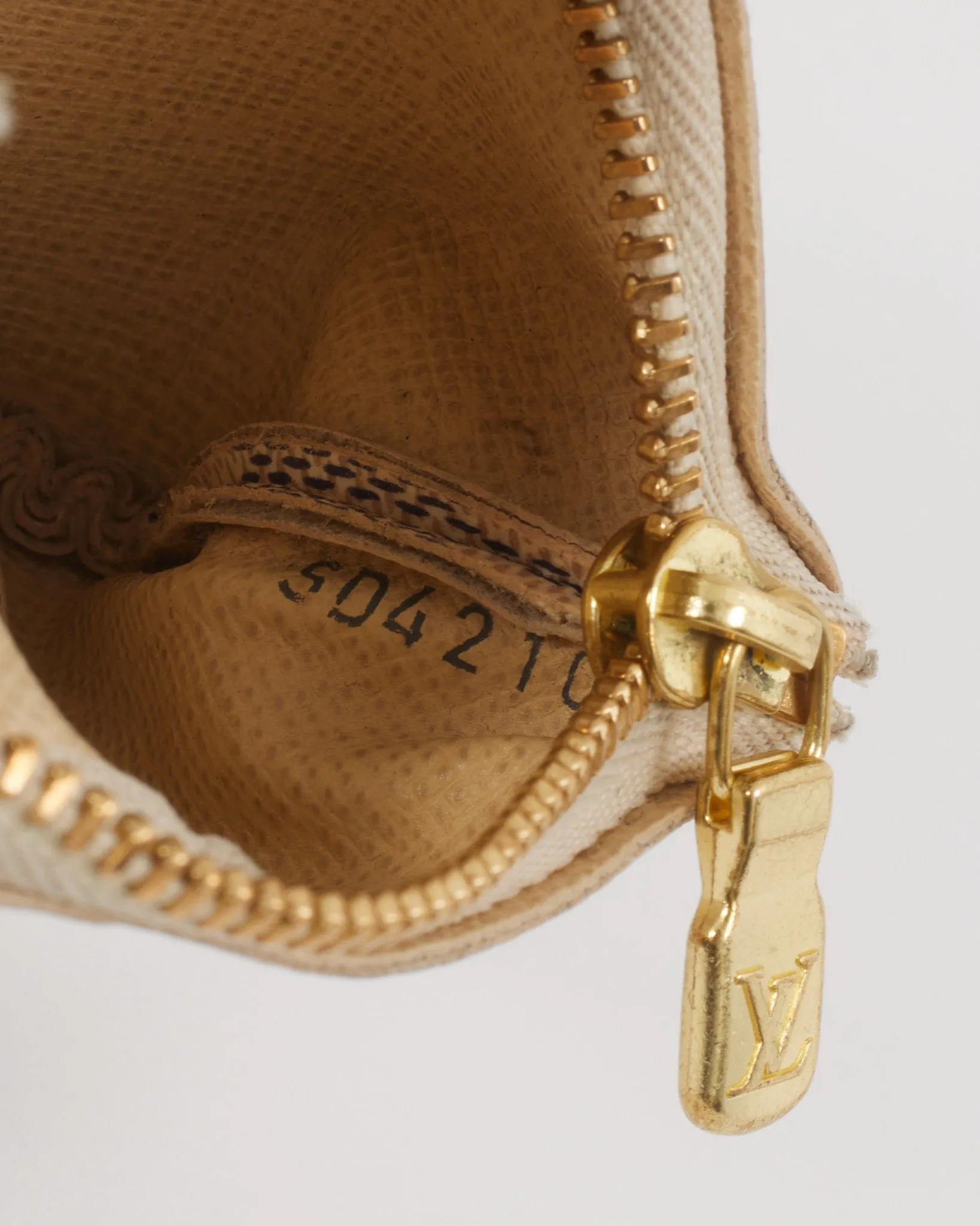 Louis Vuitton Damier Azur Canvas Key Pouch
