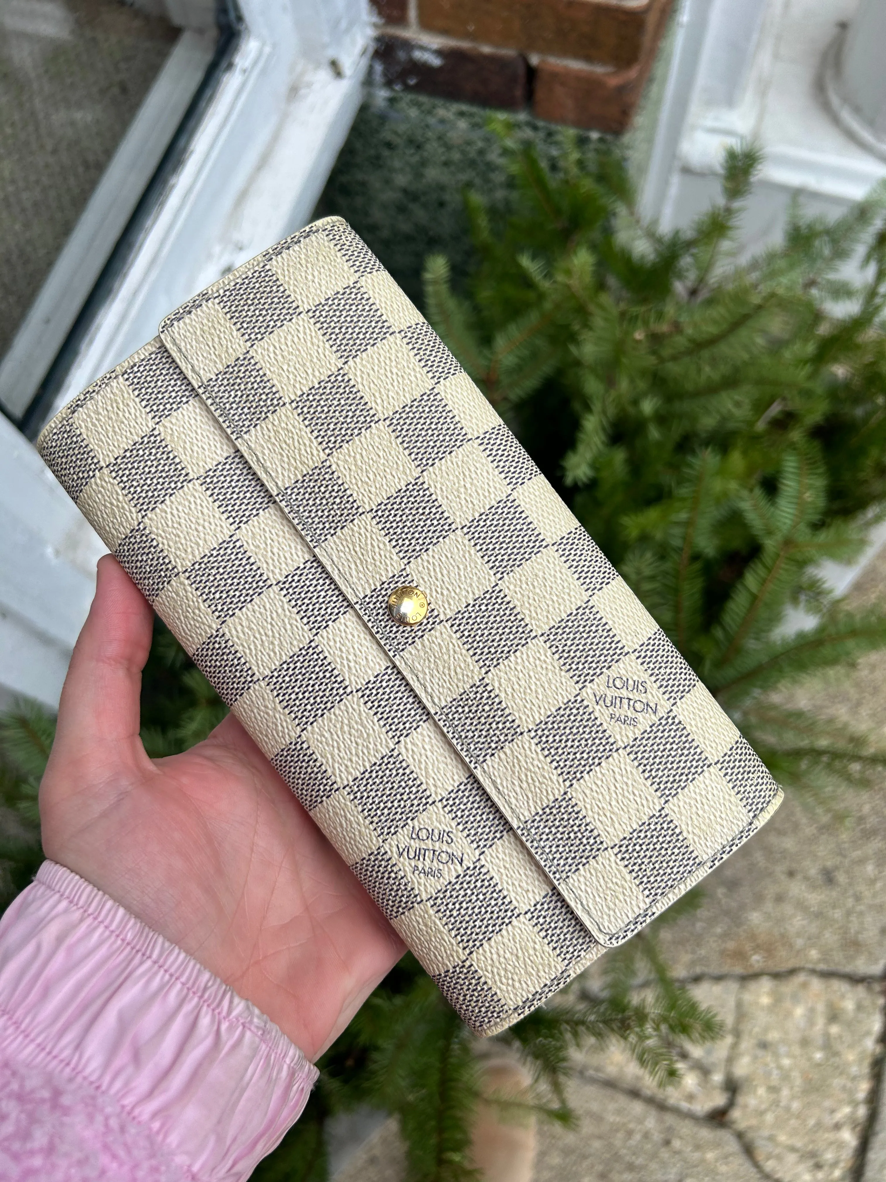 Louis Vuitton Damier Azur Canvas Sarah Wallet