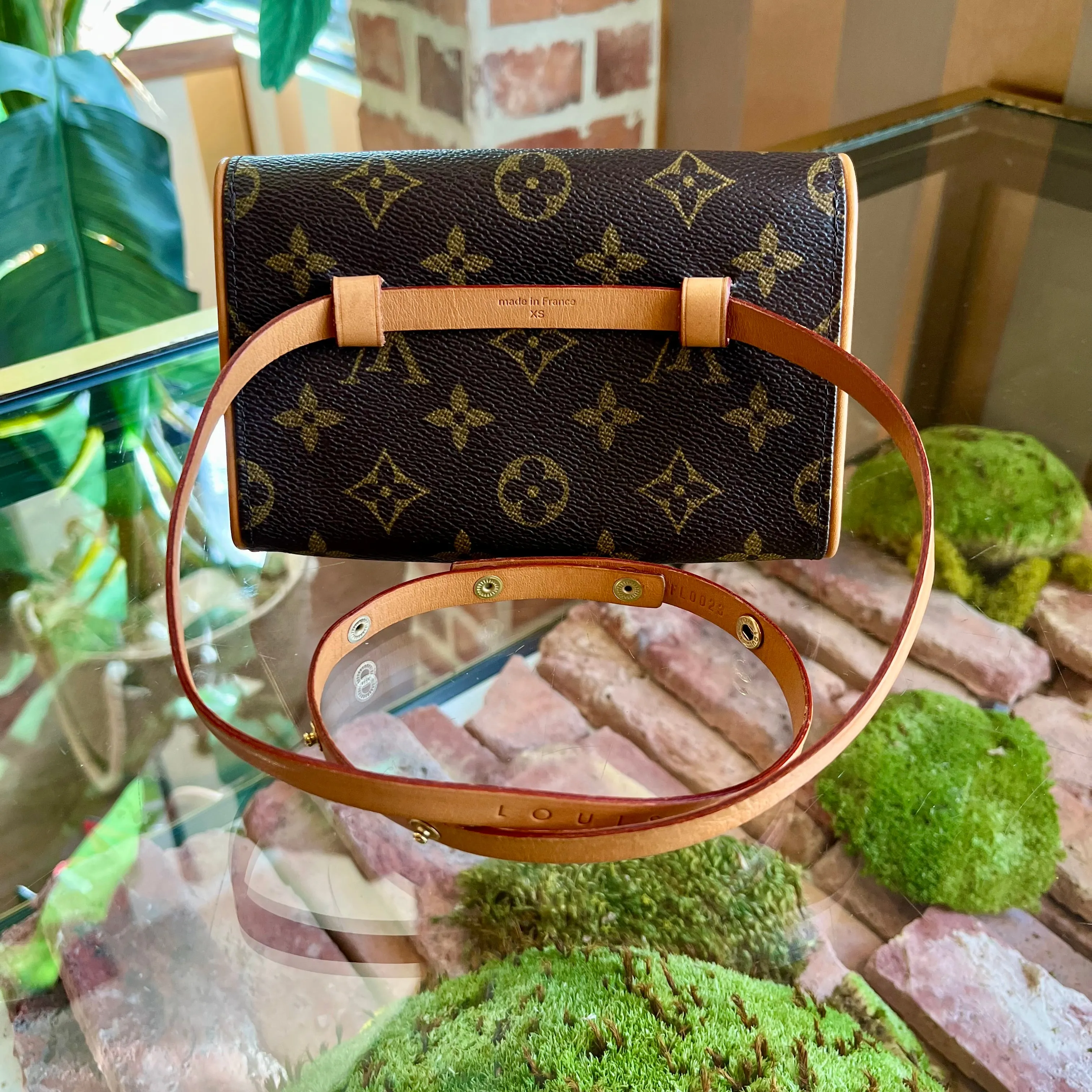LOUIS VUITTON Flourentine XS Monogram Belt Bag