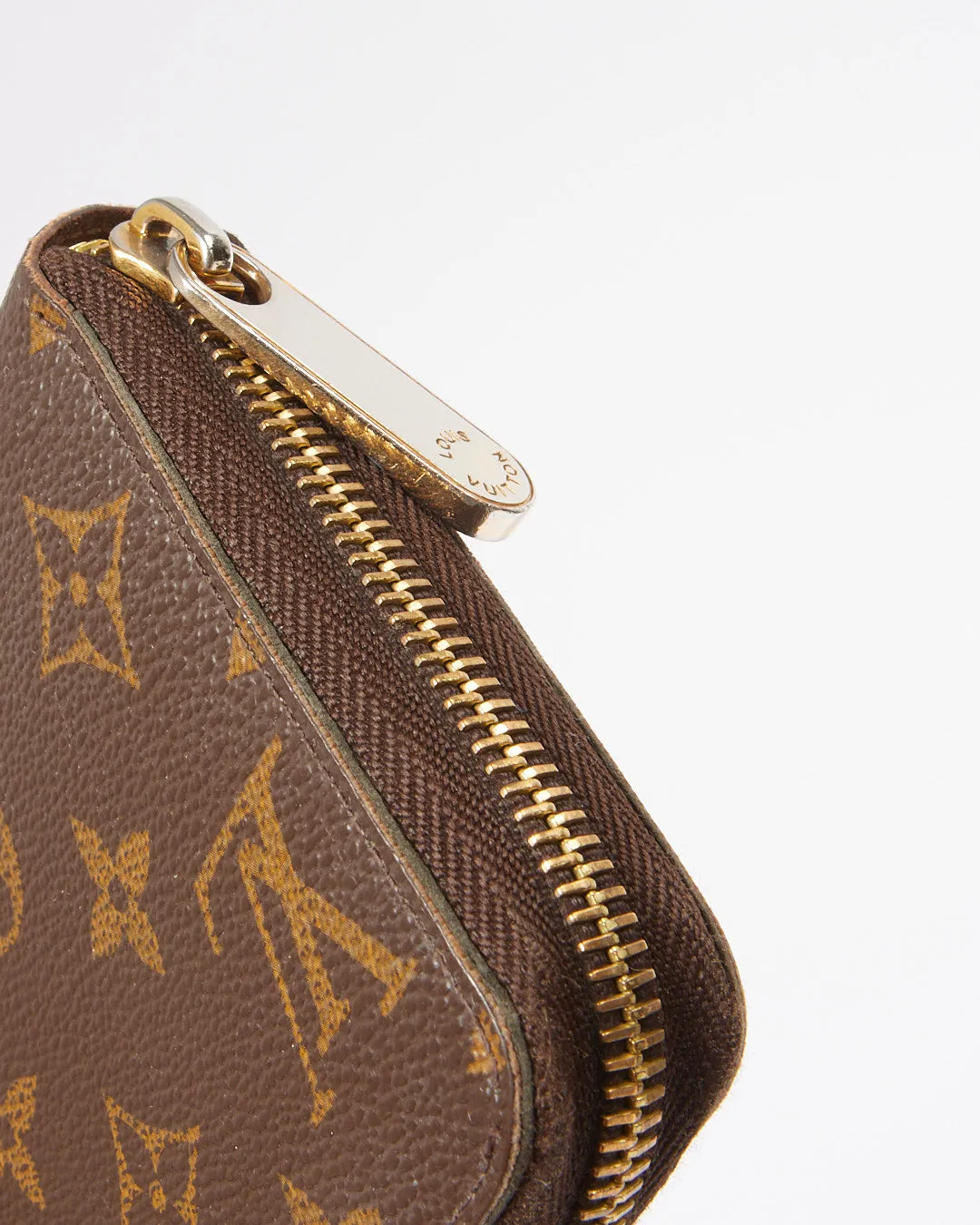 Louis Vuitton Monogram Canvas Zippy Wallet