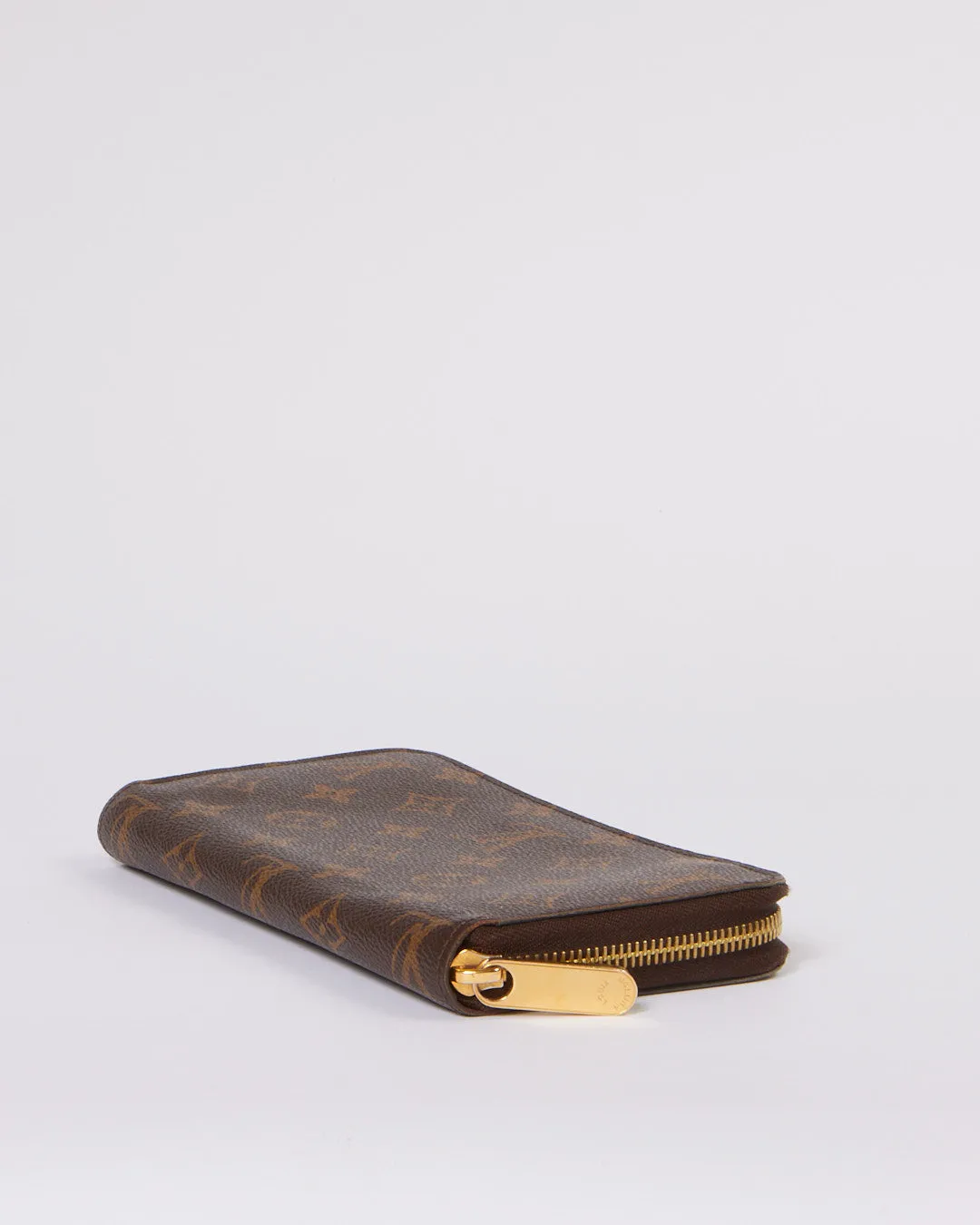 Louis Vuitton Monogram Canvas Zippy Wallet