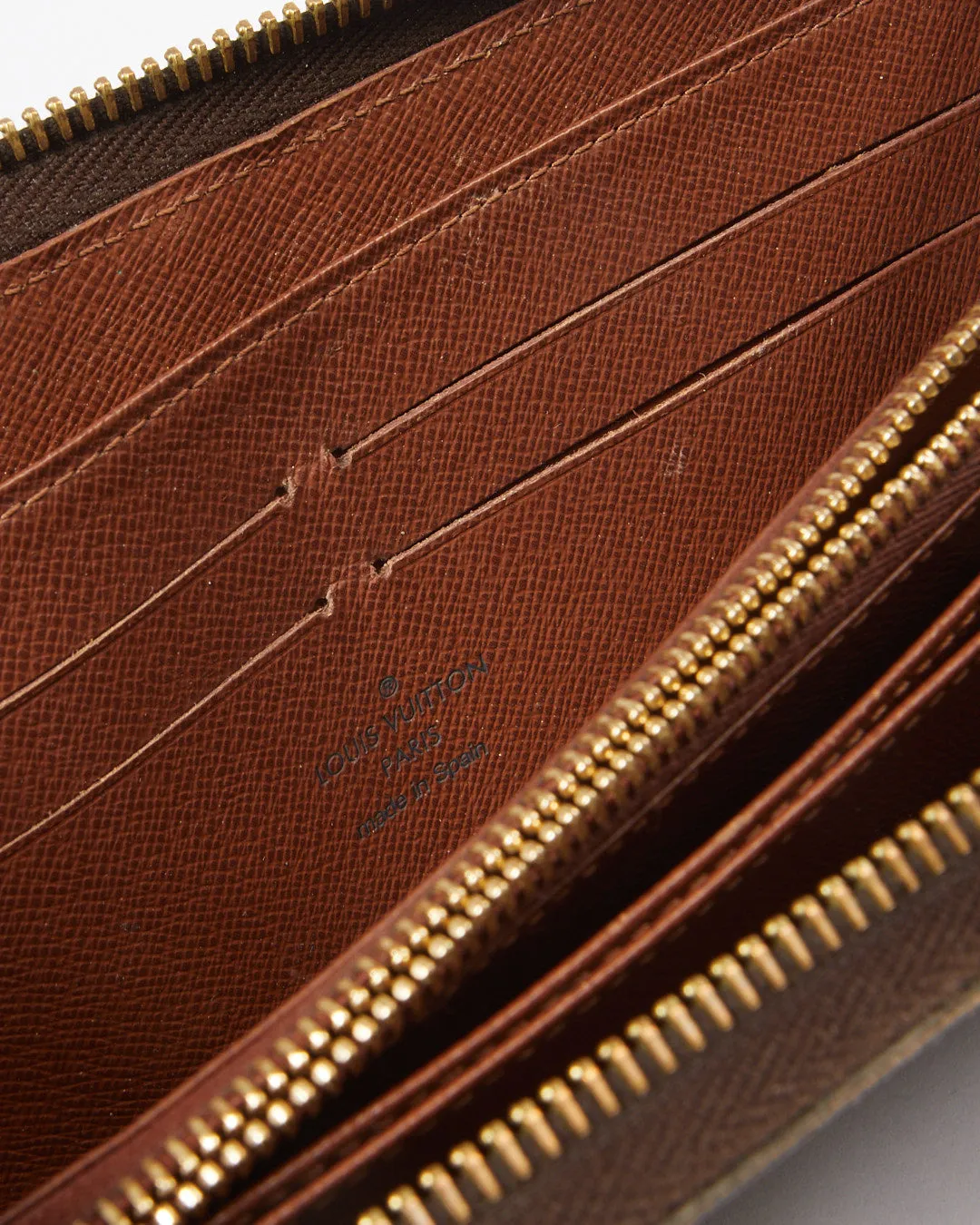 Louis Vuitton Monogram Canvas Zippy Wallet