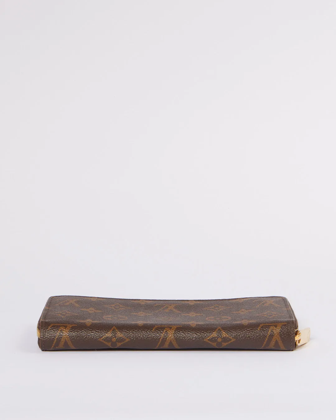 Louis Vuitton Monogram Canvas Zippy Wallet