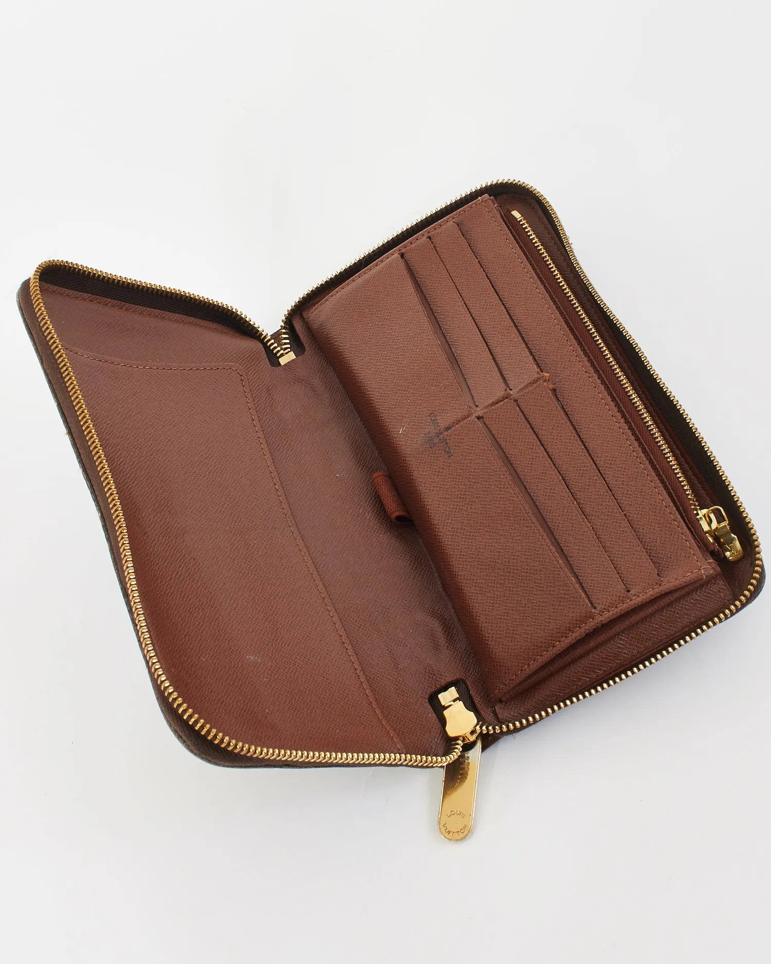 Louis Vuitton Monogram Canvas Zippy Wallet