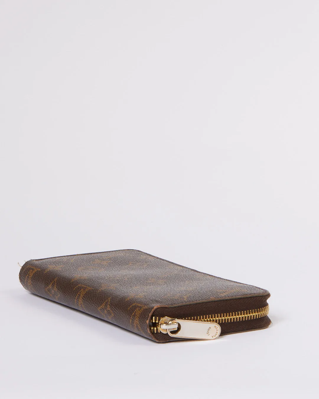 Louis Vuitton Monogram Canvas Zippy Wallet