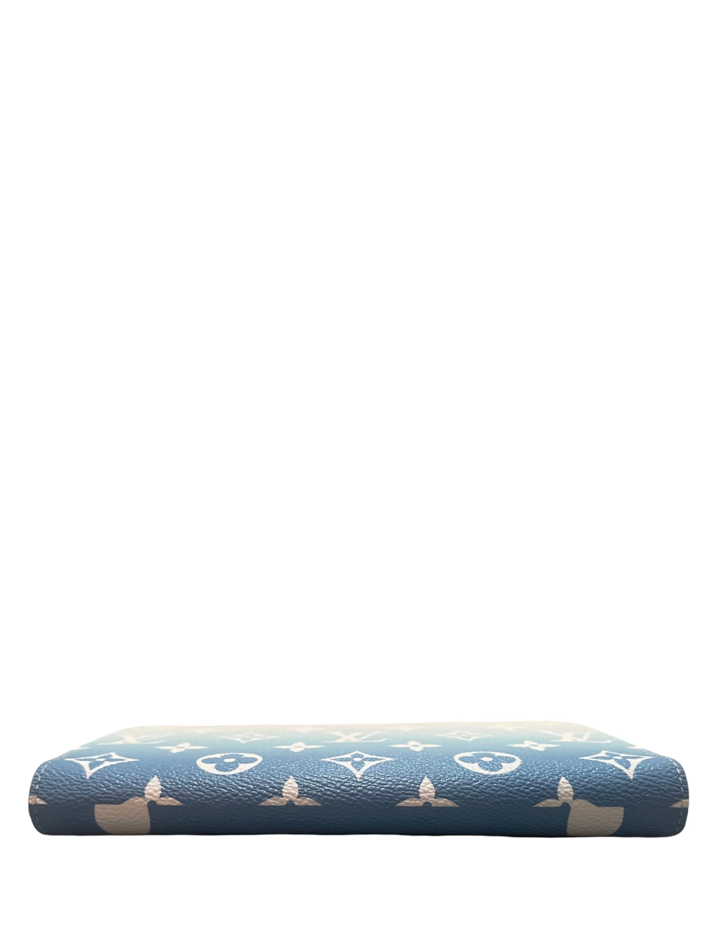 Louis Vuitton NEW Blue Monogram Giant By The Pool Zippy Wallet