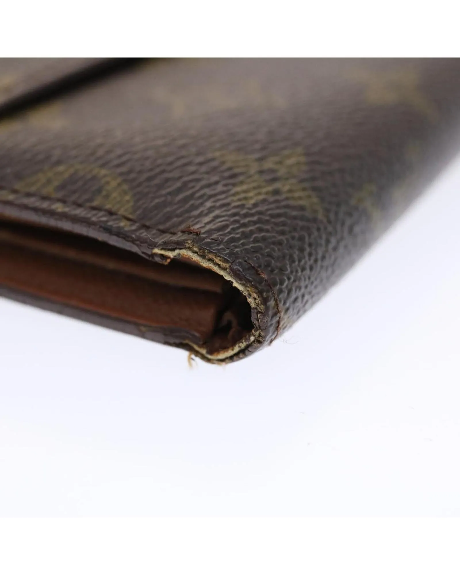 Monogram Canvas Pochette Wallet