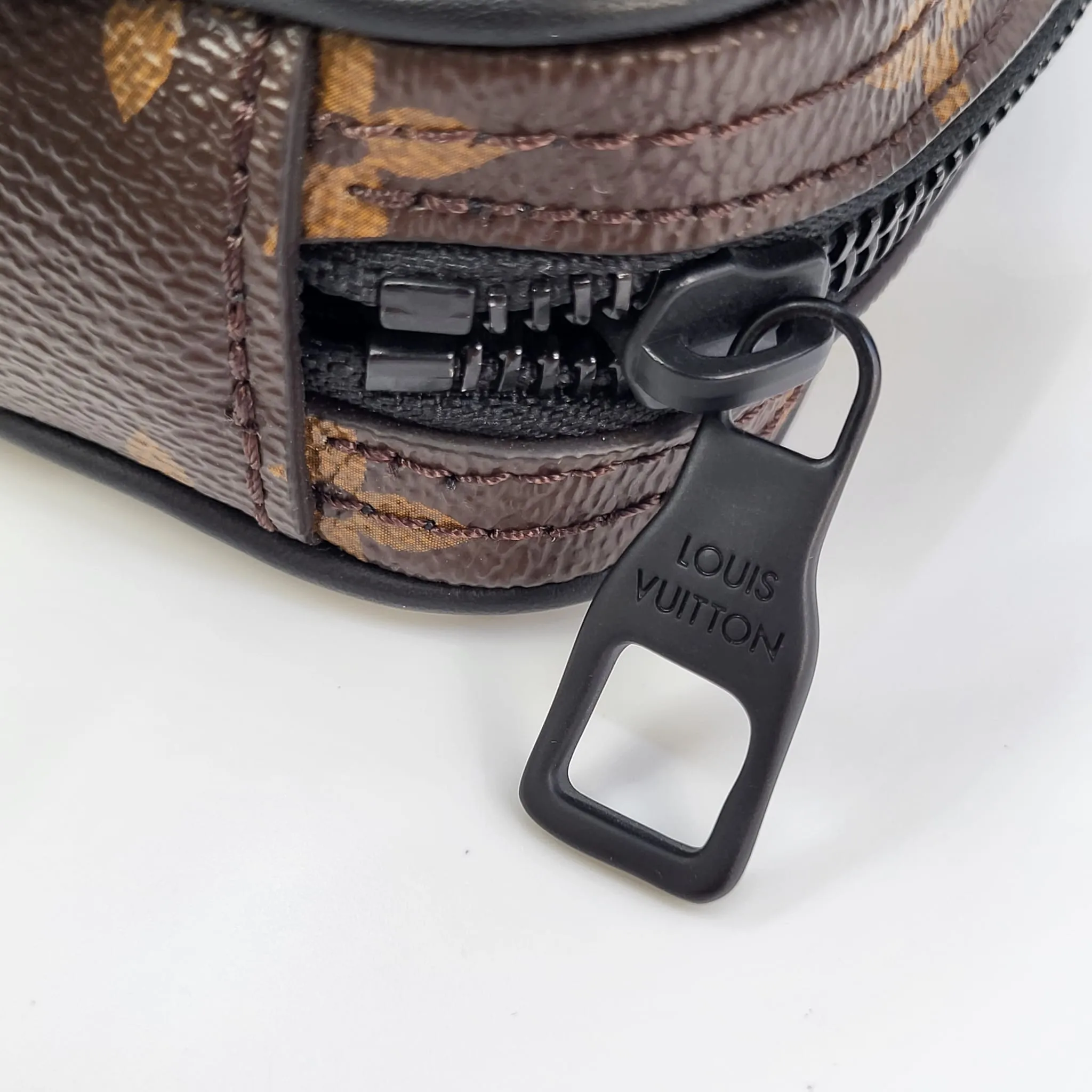 Monogram Solar Ray Utility Harness
