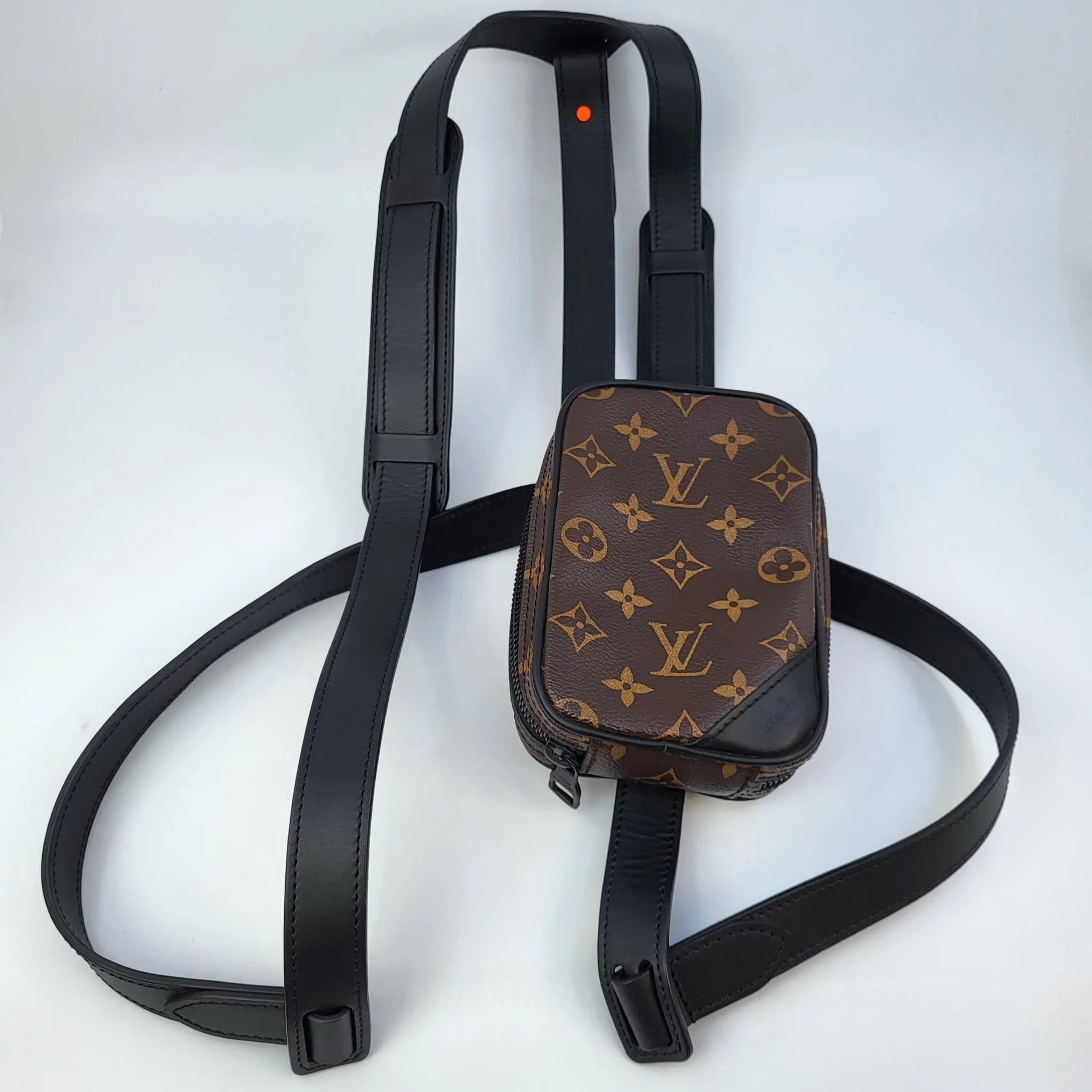 Monogram Solar Ray Utility Harness