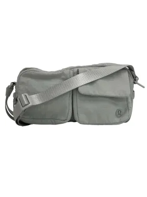 Multi-Pocket Crossbody Bag 2.5L