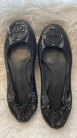 Patent Logo Flats