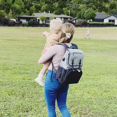 Payton Nappy Backpack: Black/Grey