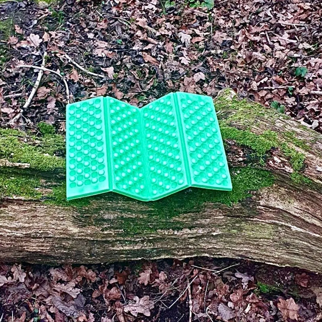 REAR GUARD folding sit-mat