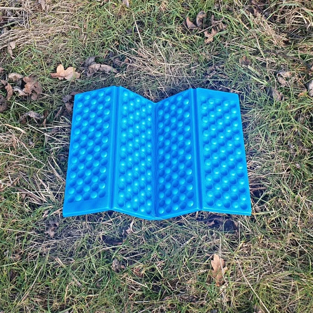 REAR GUARD folding sit-mat