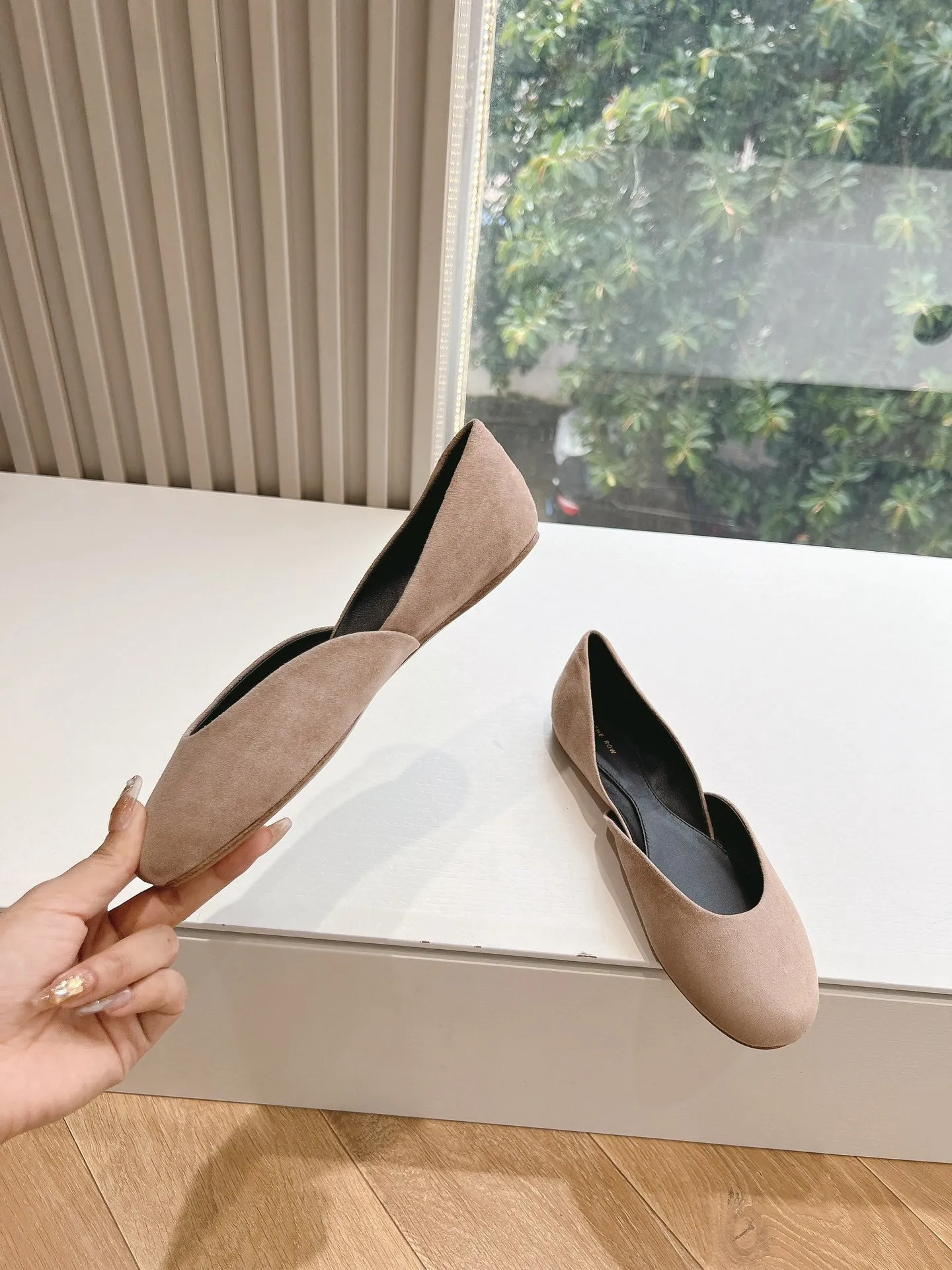 SL GEMMA BALLET FLAT TAN SUEDE