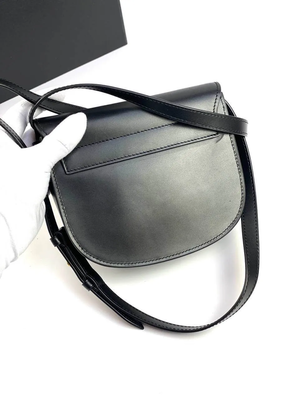SMALL SMOOTH LEATHER KAIA BAG