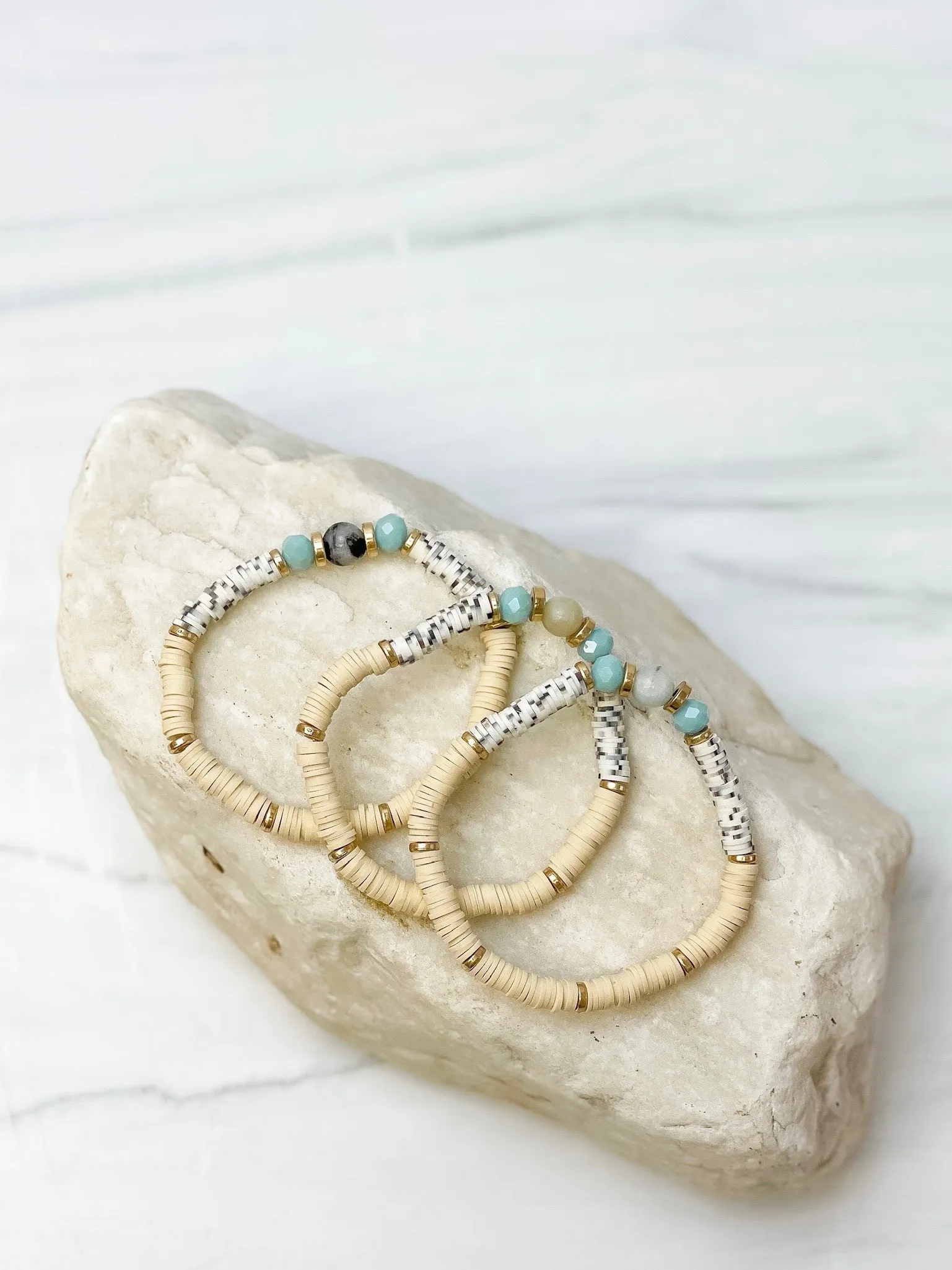 Spotted Rubber Disc Beaded Stretch Bracelet Stack - Mint