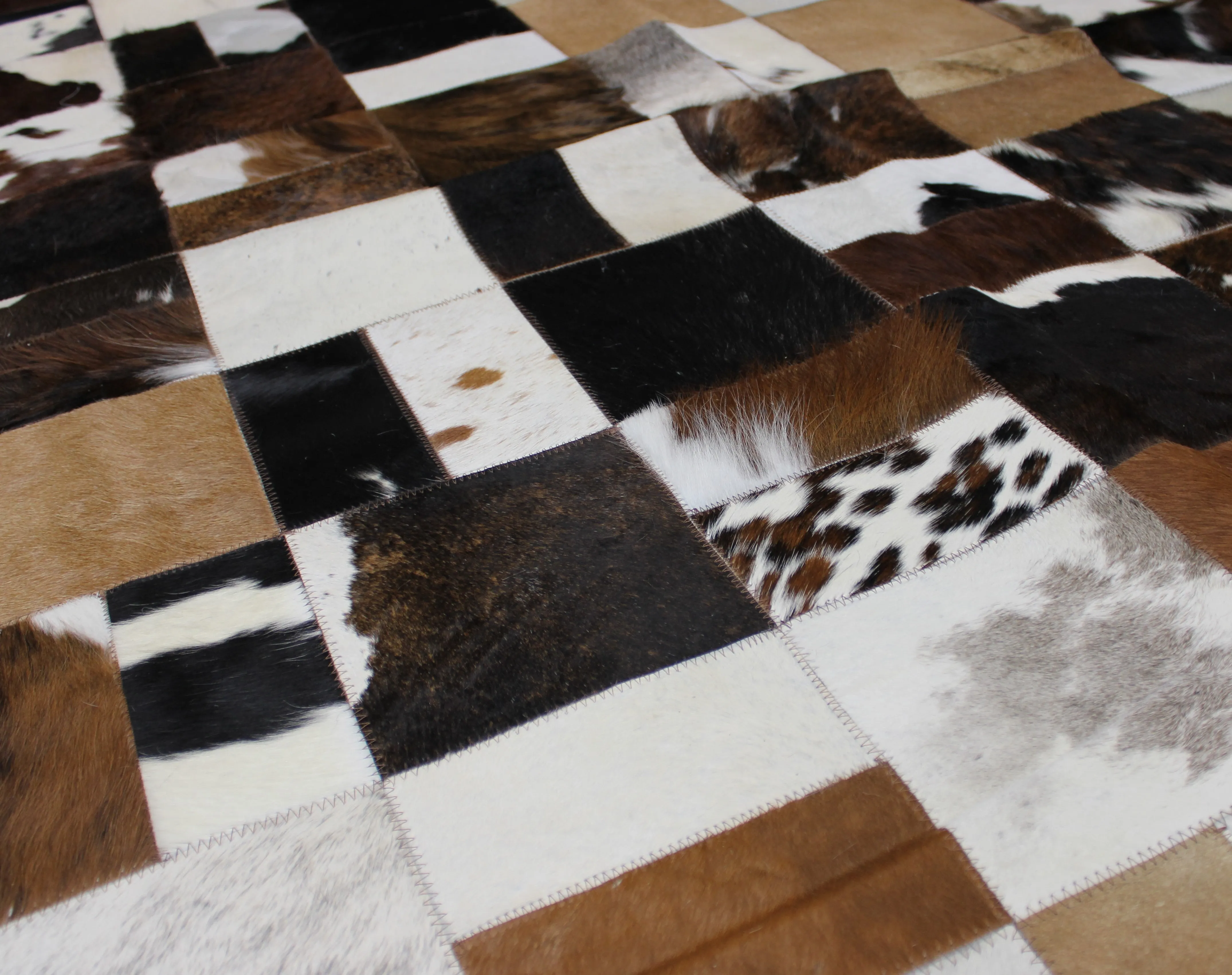 Tricolor Patchwork Cowhide Rug – 7.10ft x 5.10ft   Premium Cowhide Rug