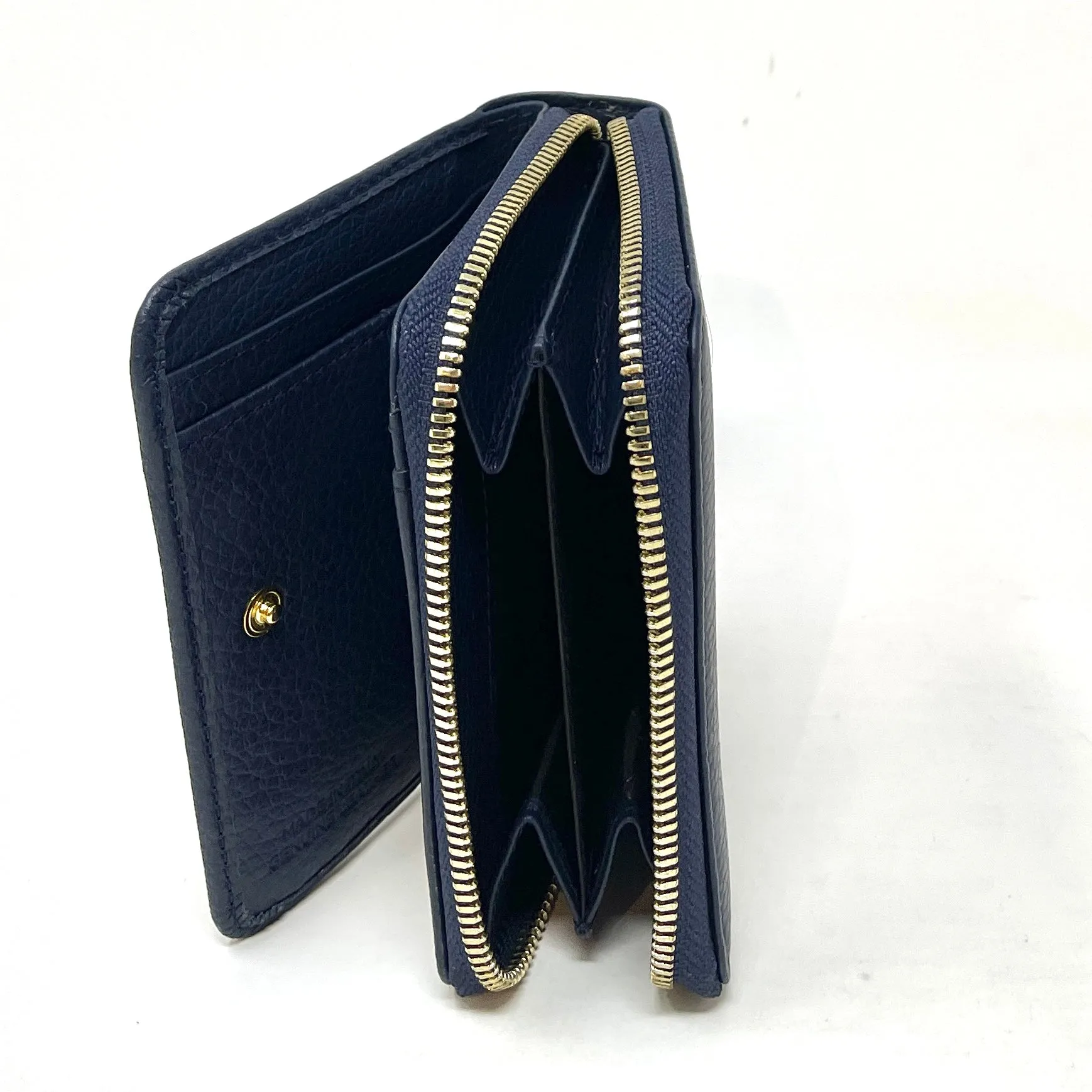 Visona Square Zip Around Wallet