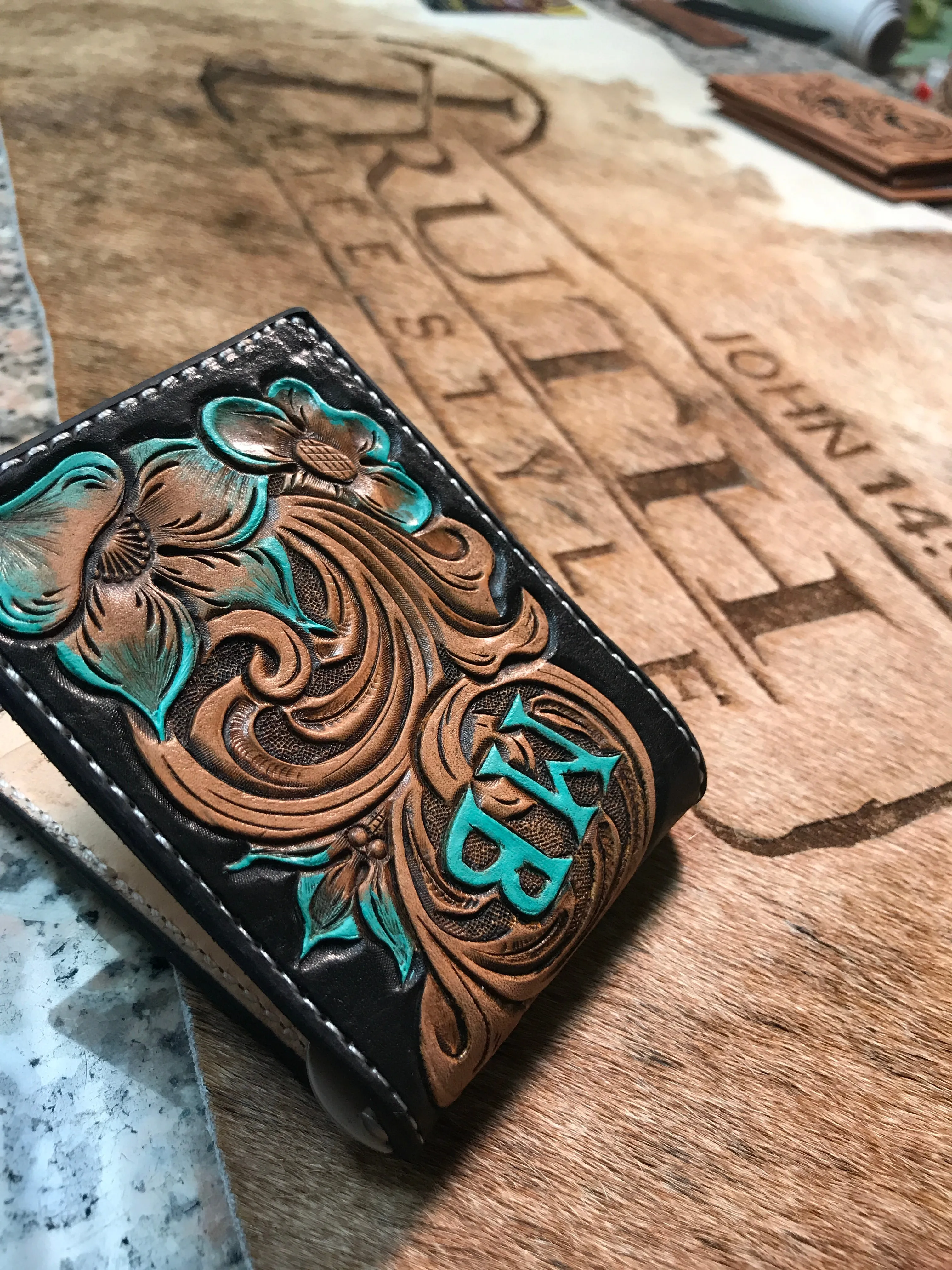 Wallets  / Custom Leather goods