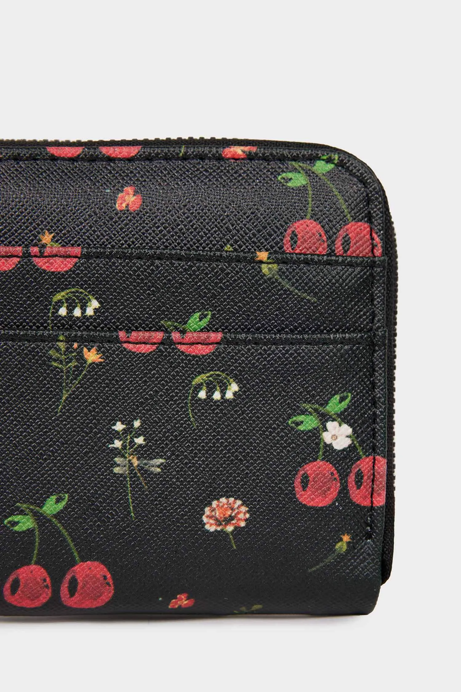 Women's Faux Leather Wallet