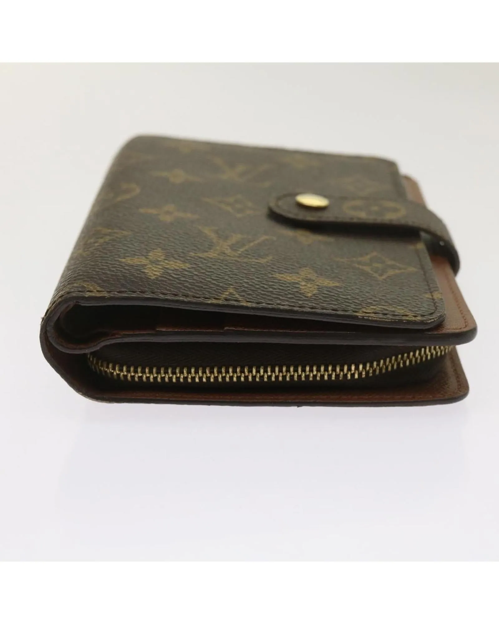Zippy Wallet Monogram Canvas M60017