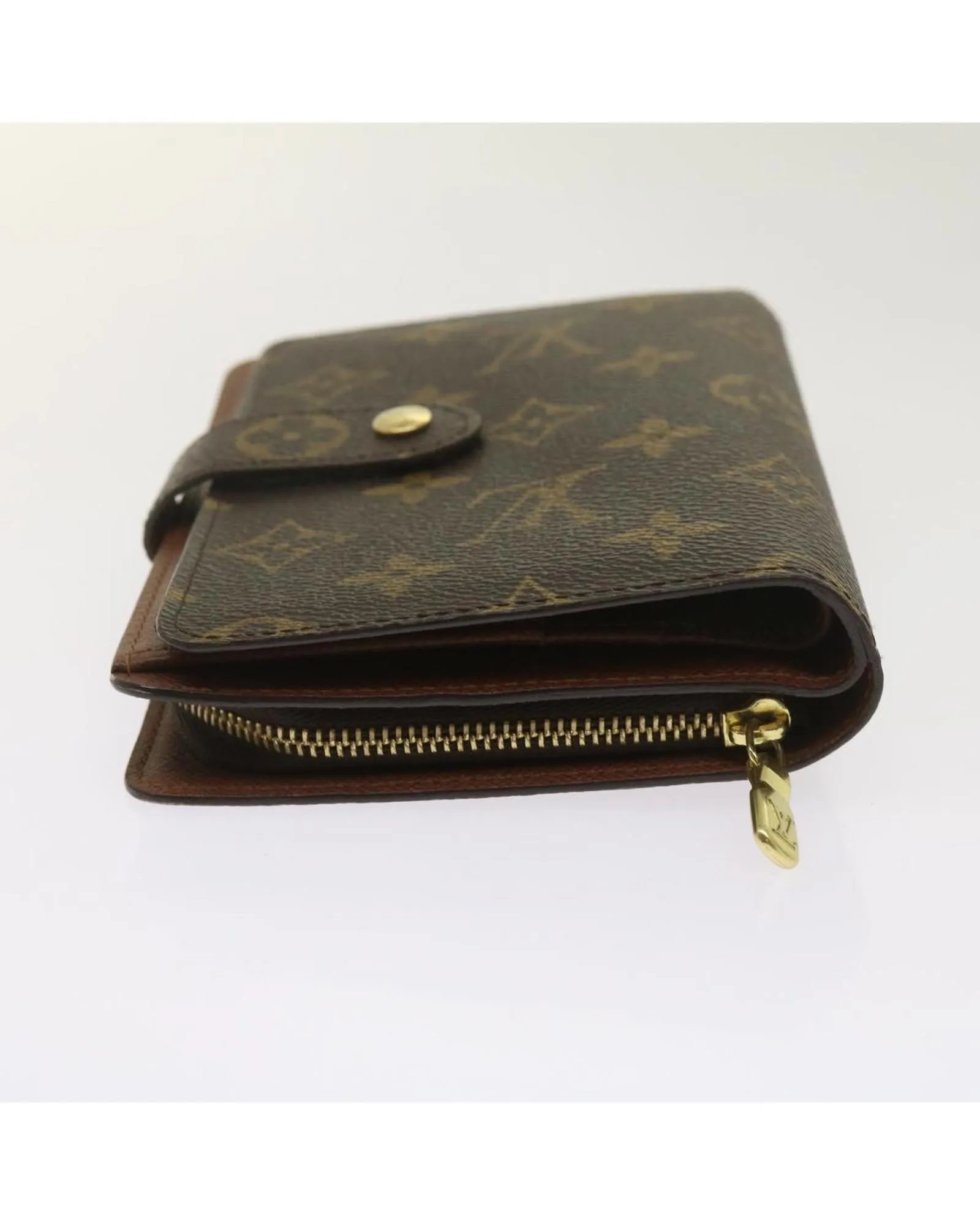 Zippy Wallet Monogram Canvas M60017